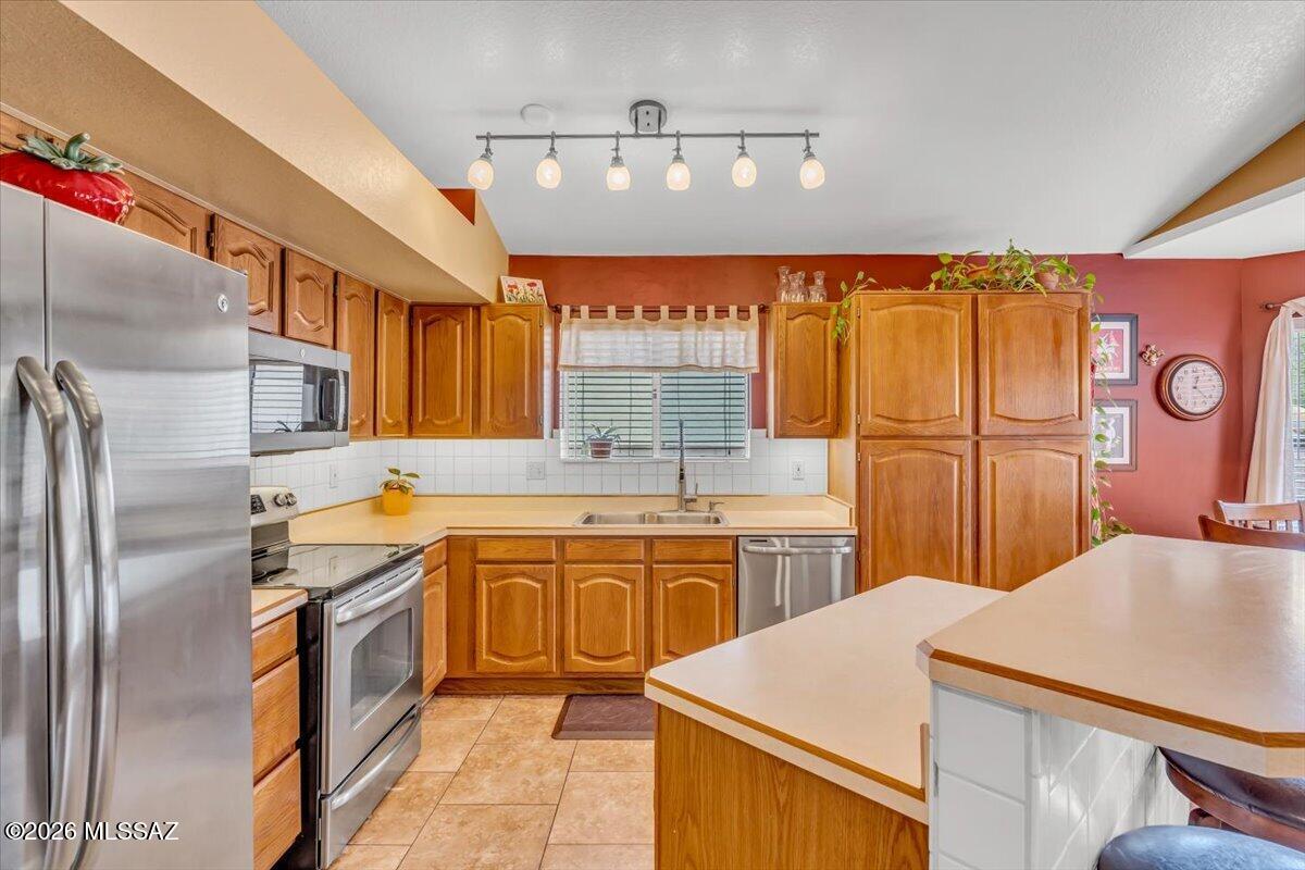 Canada Heights(1-68) - Residential