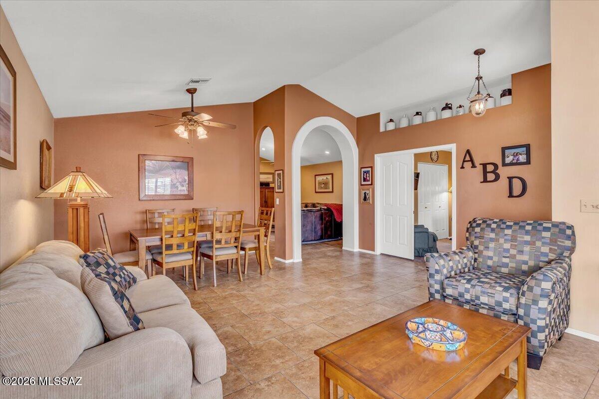 Canada Heights(1-68) - Residential