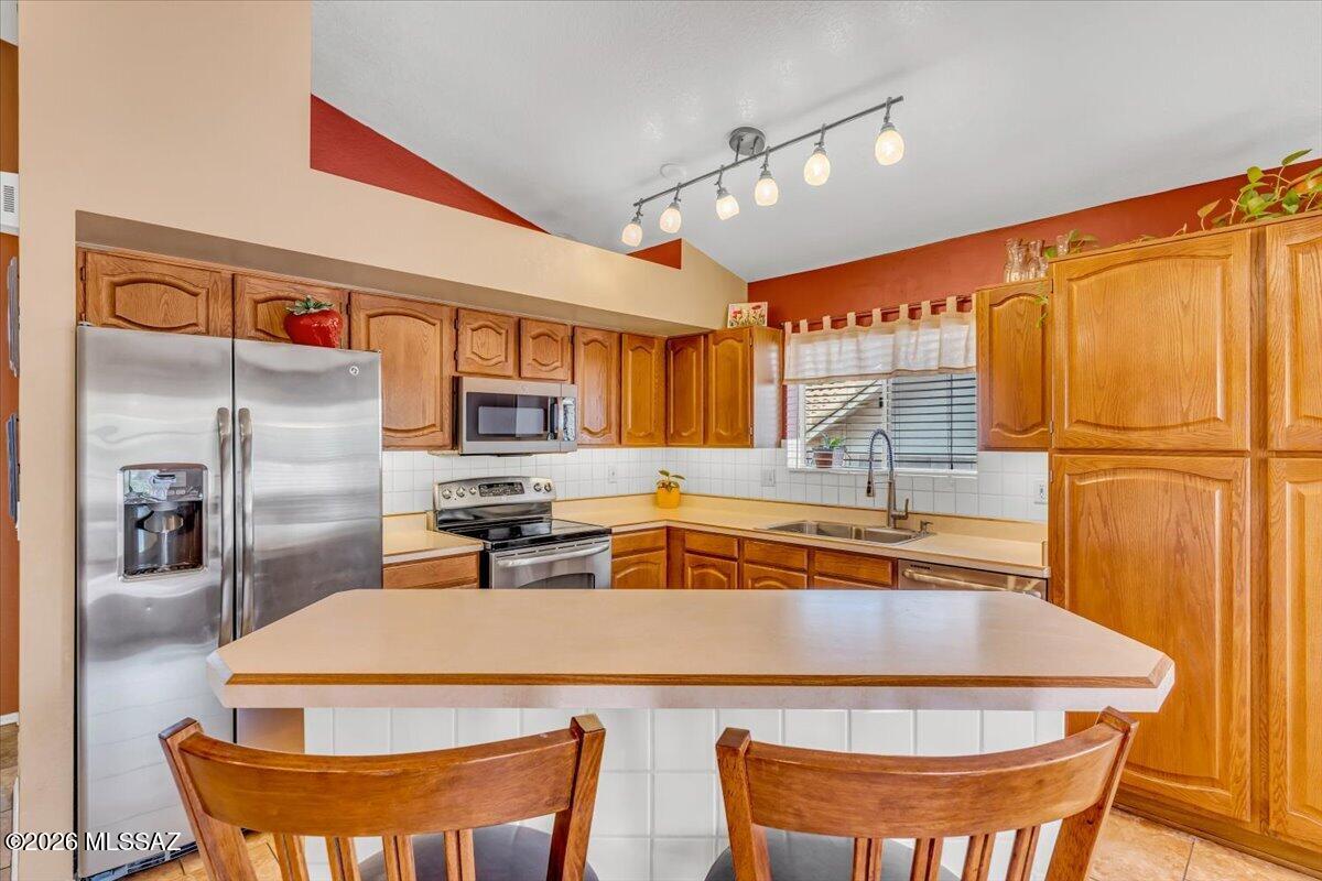 Canada Heights(1-68) - Residential