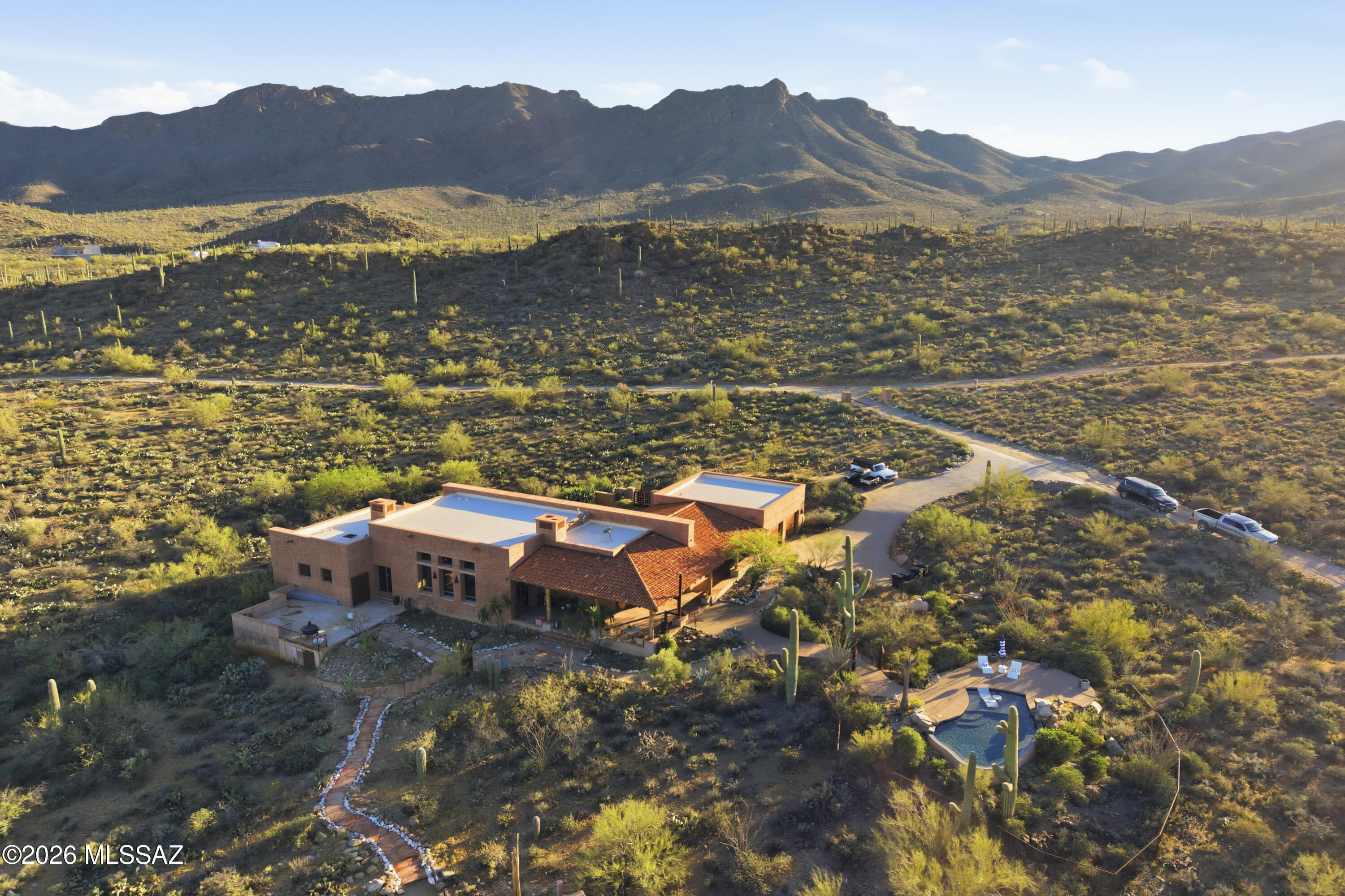 6780 W Banded Gecko Way