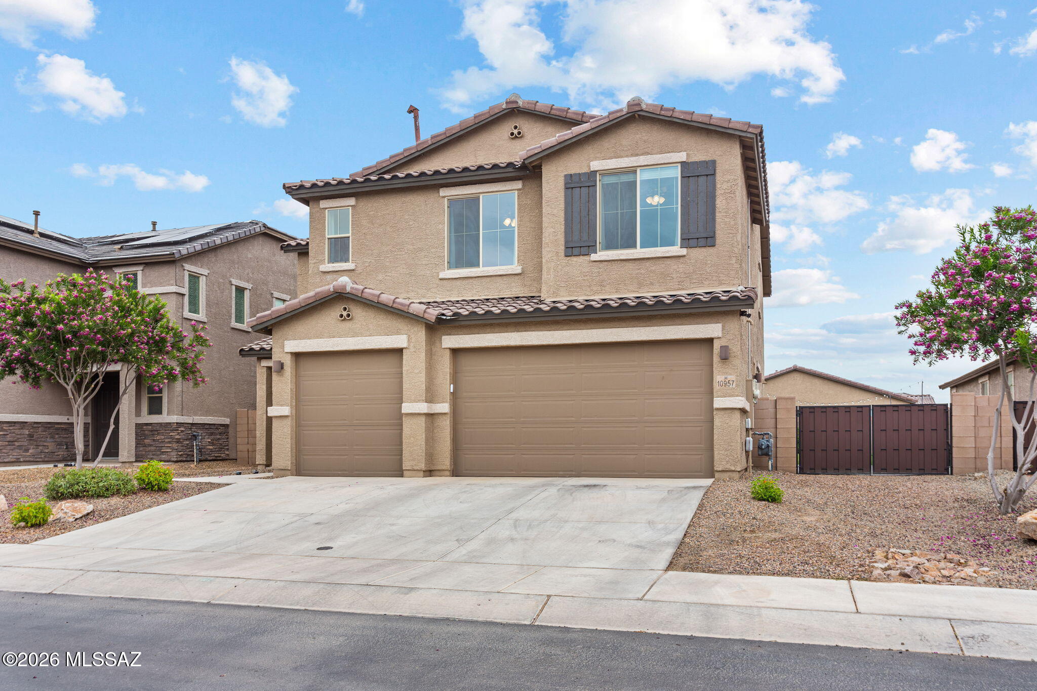 10957 W Renwick Drive