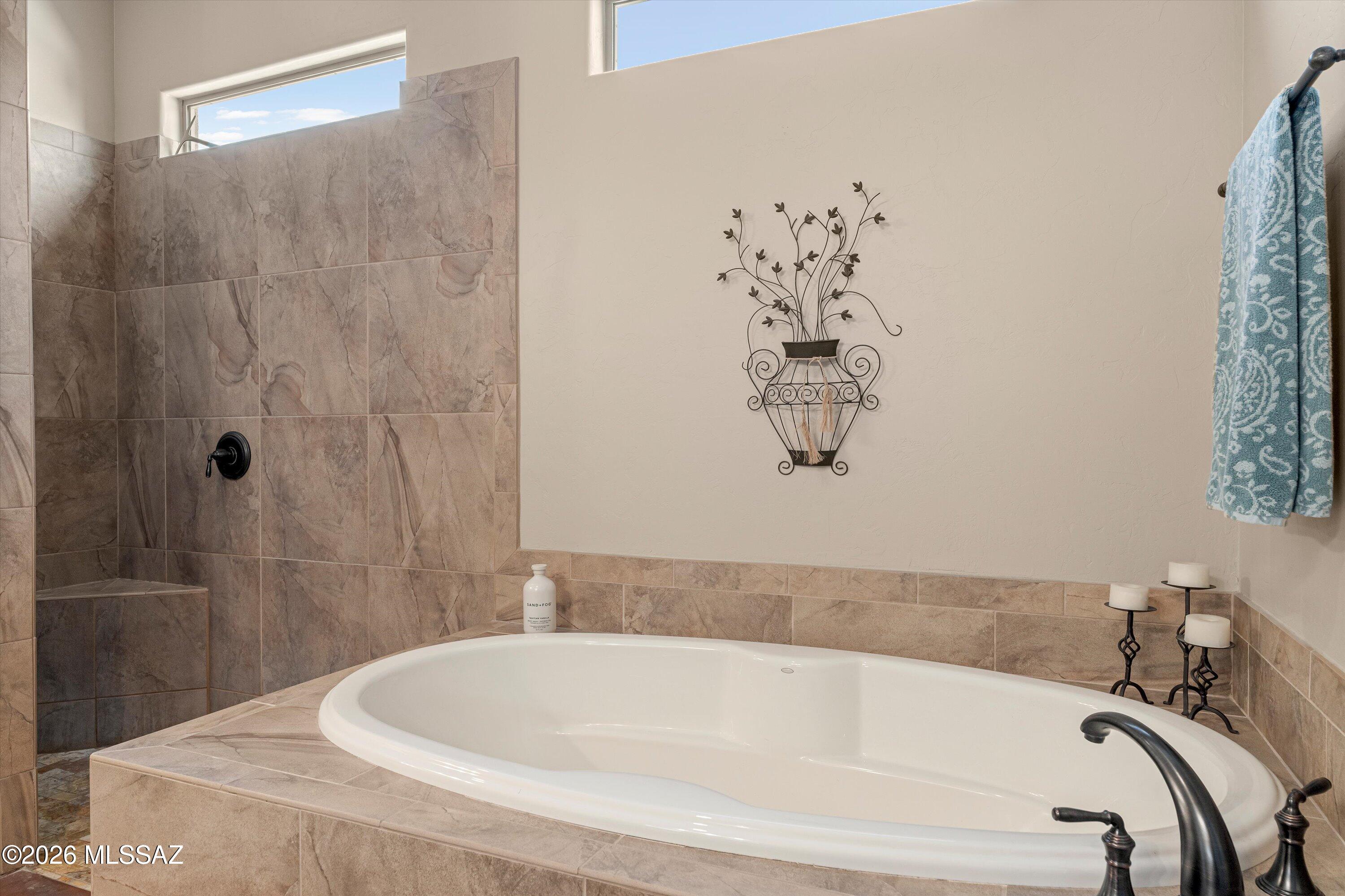 Preserve III at Dove Mtn (306-486,530-534,577-605) - Residential