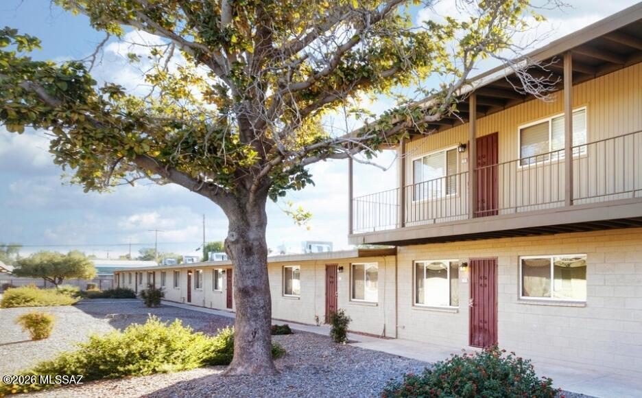 Catalina Vista - Residential Lease