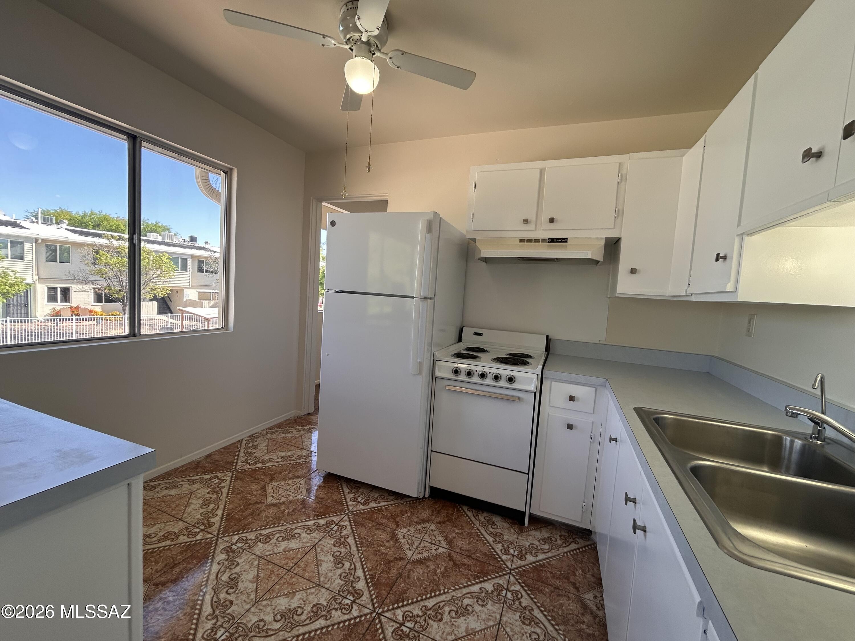 Sherwood Village Terrace (171-230) - Residential