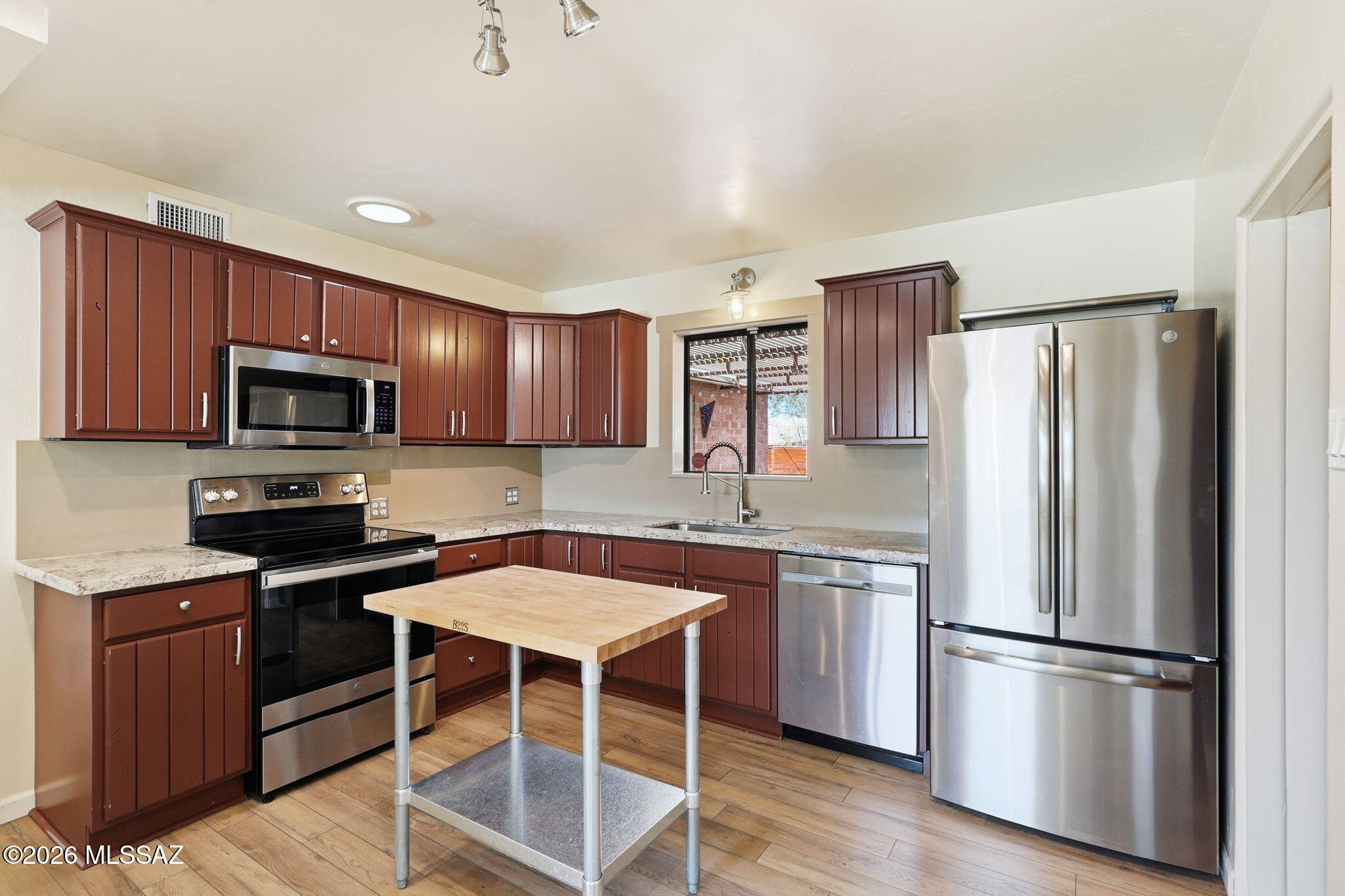 Broadway Estates - Residential