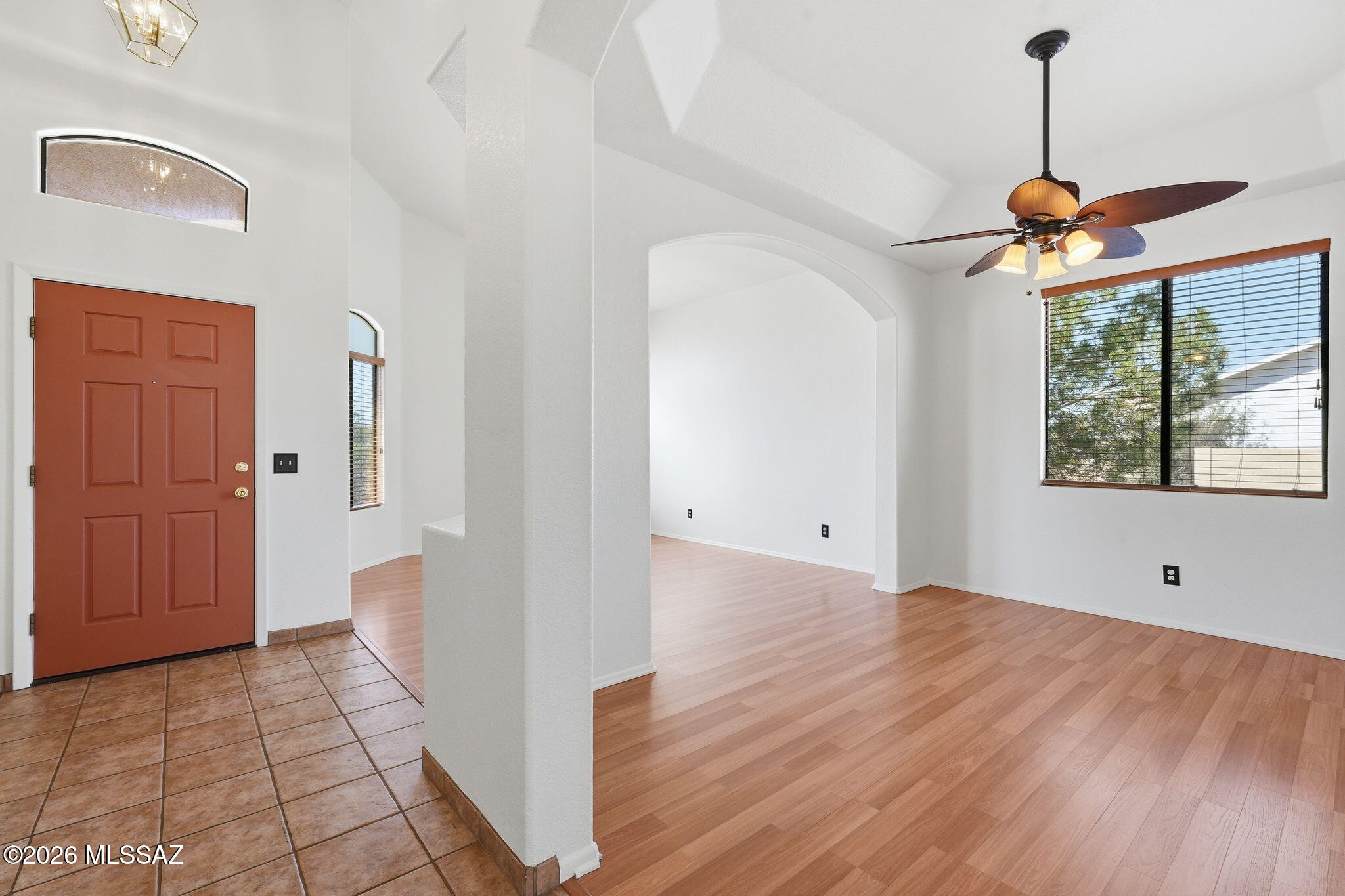 Hacienda Del Oro (1-879) - Residential