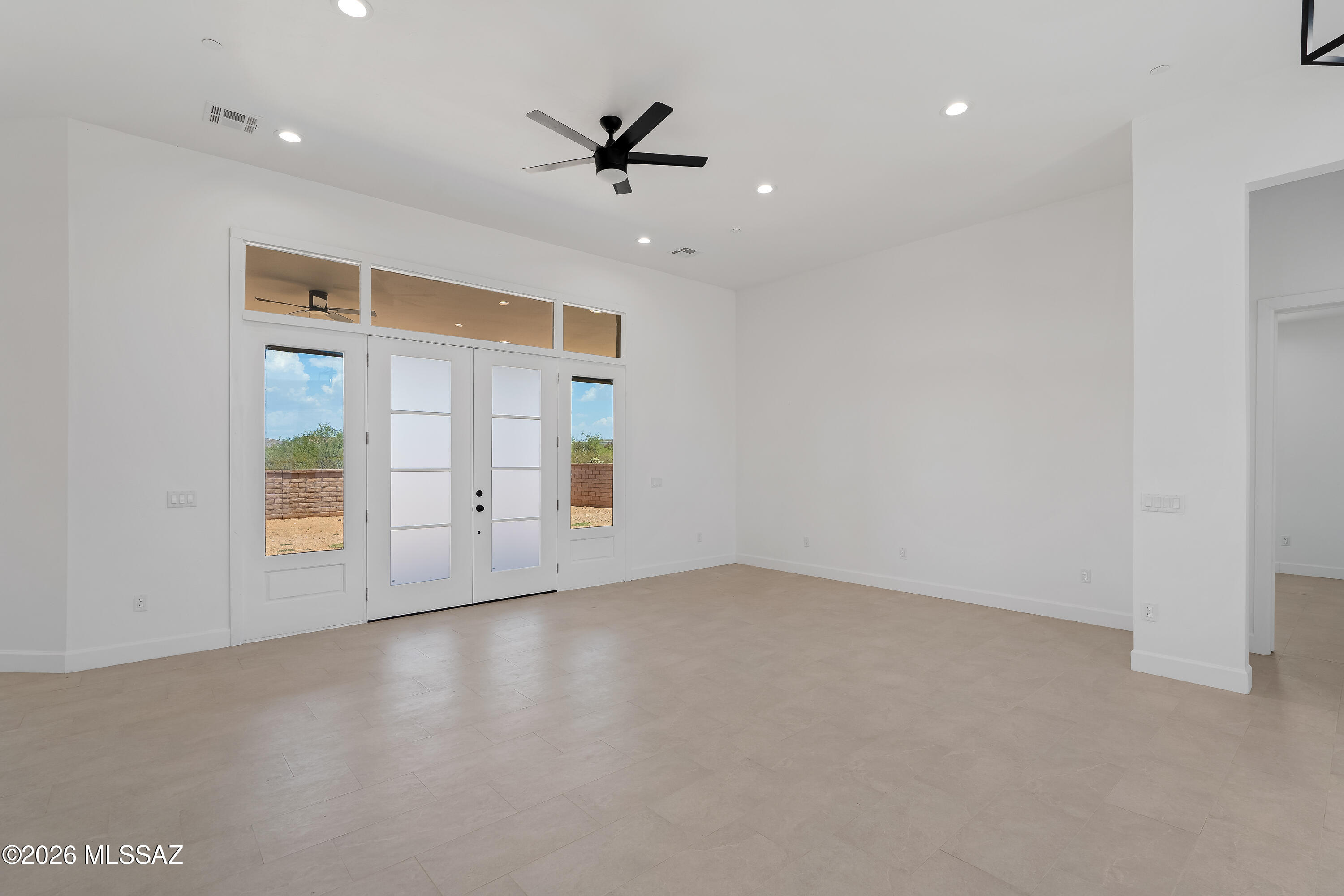 2451 E Old Stone House Trail