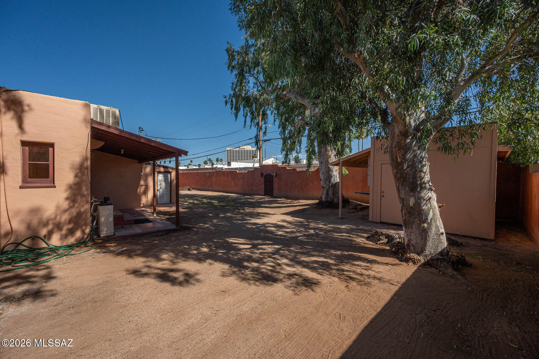 Broadway Manor - Residential