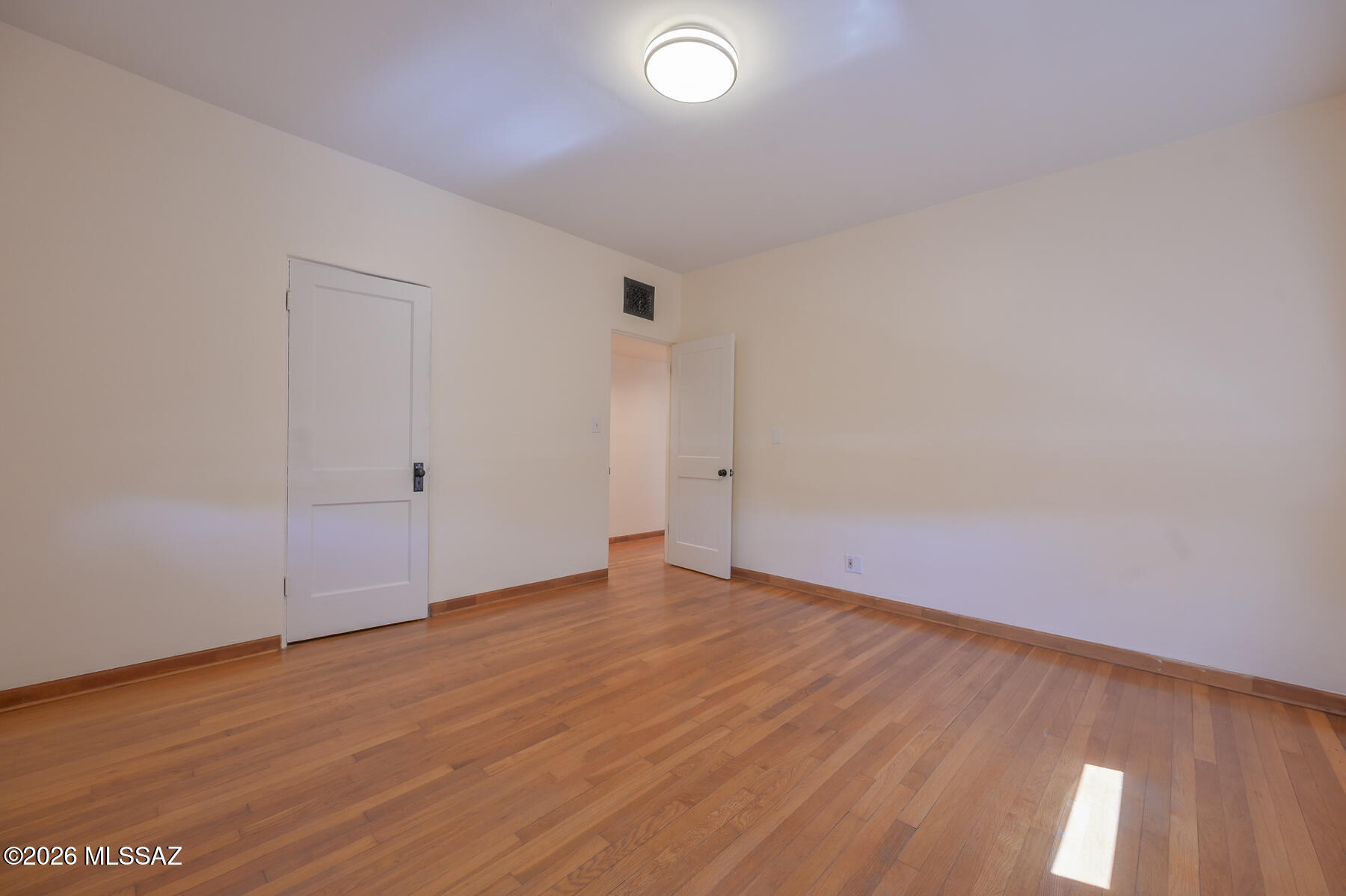 Broadway Manor - Residential