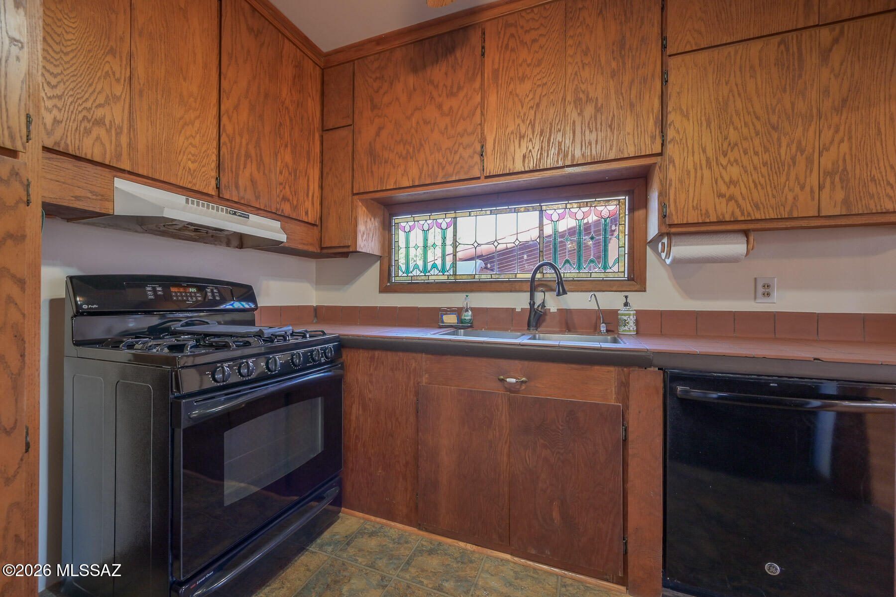 Broadway Manor - Residential