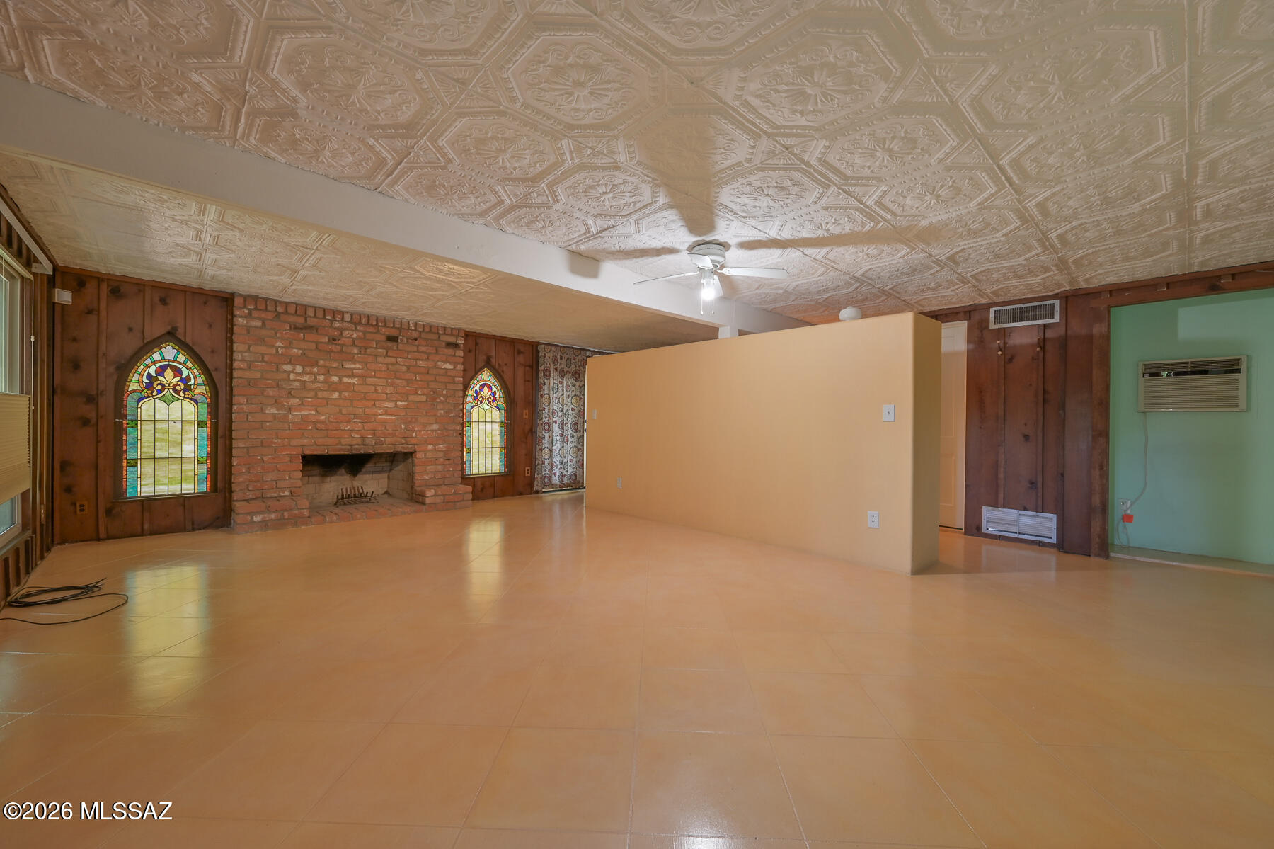 Broadway Manor - Residential