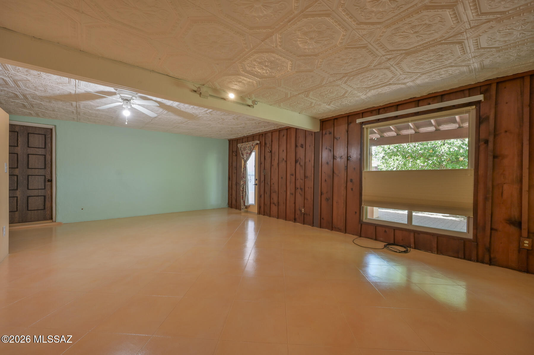 Broadway Manor - Residential