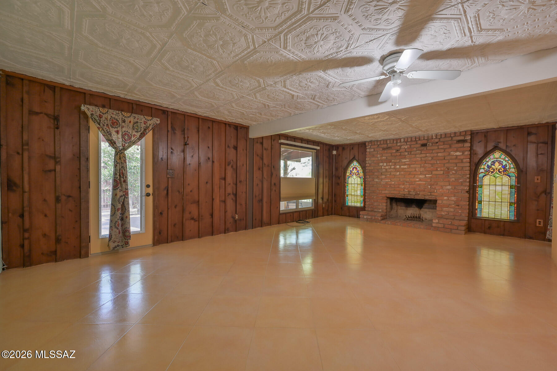 Broadway Manor - Residential