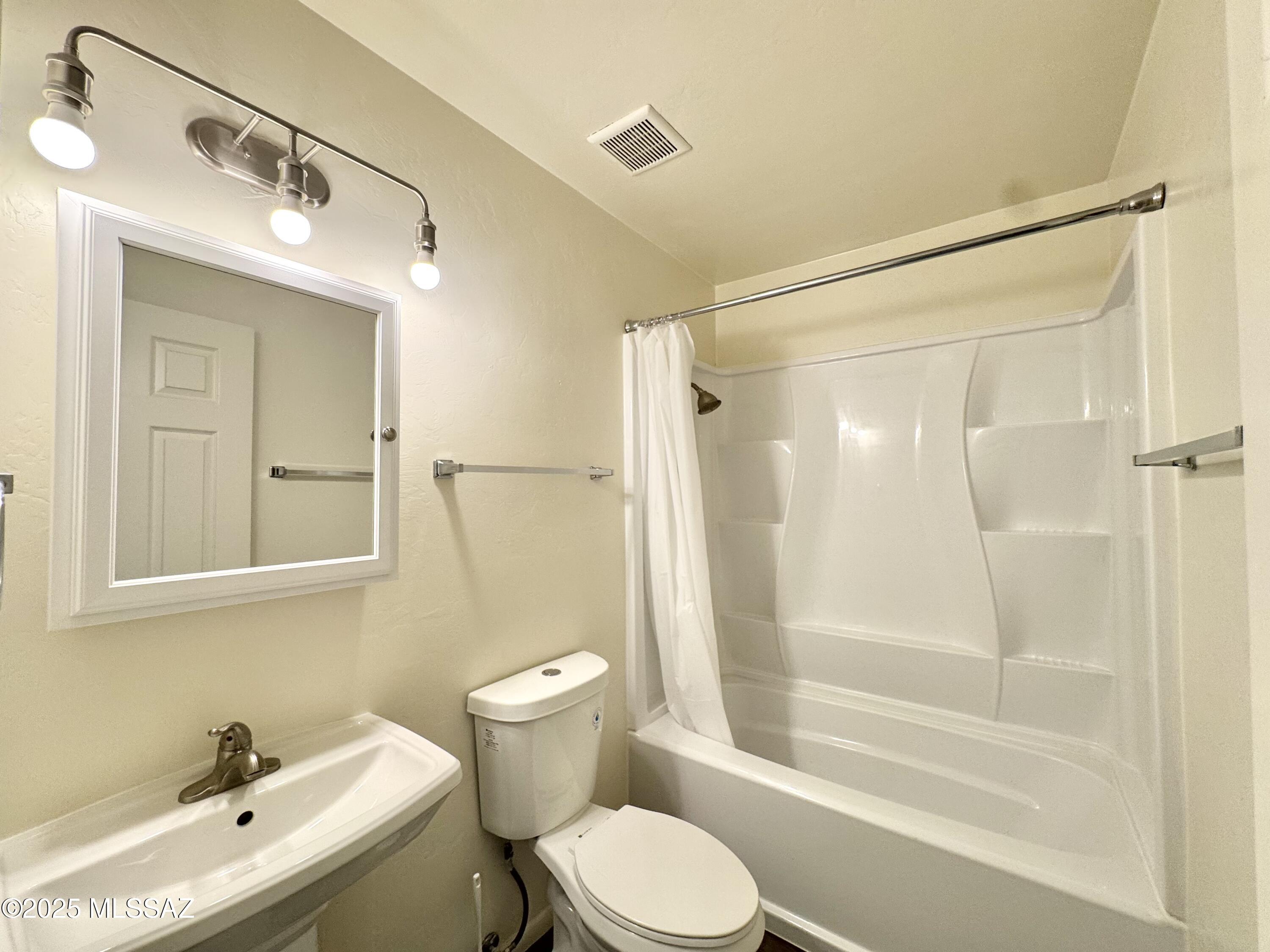 Farmington Addition - Residential Lease