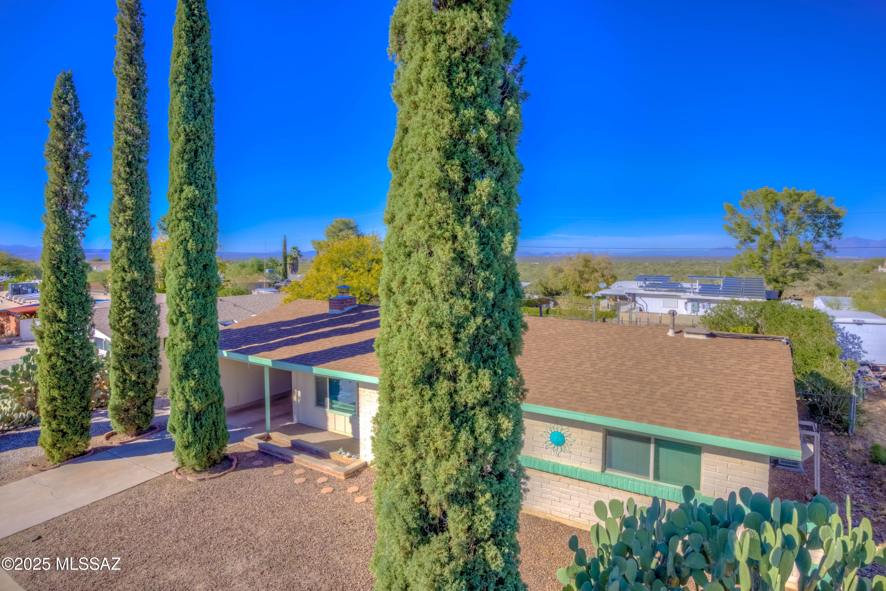 150 W CN Rock Street