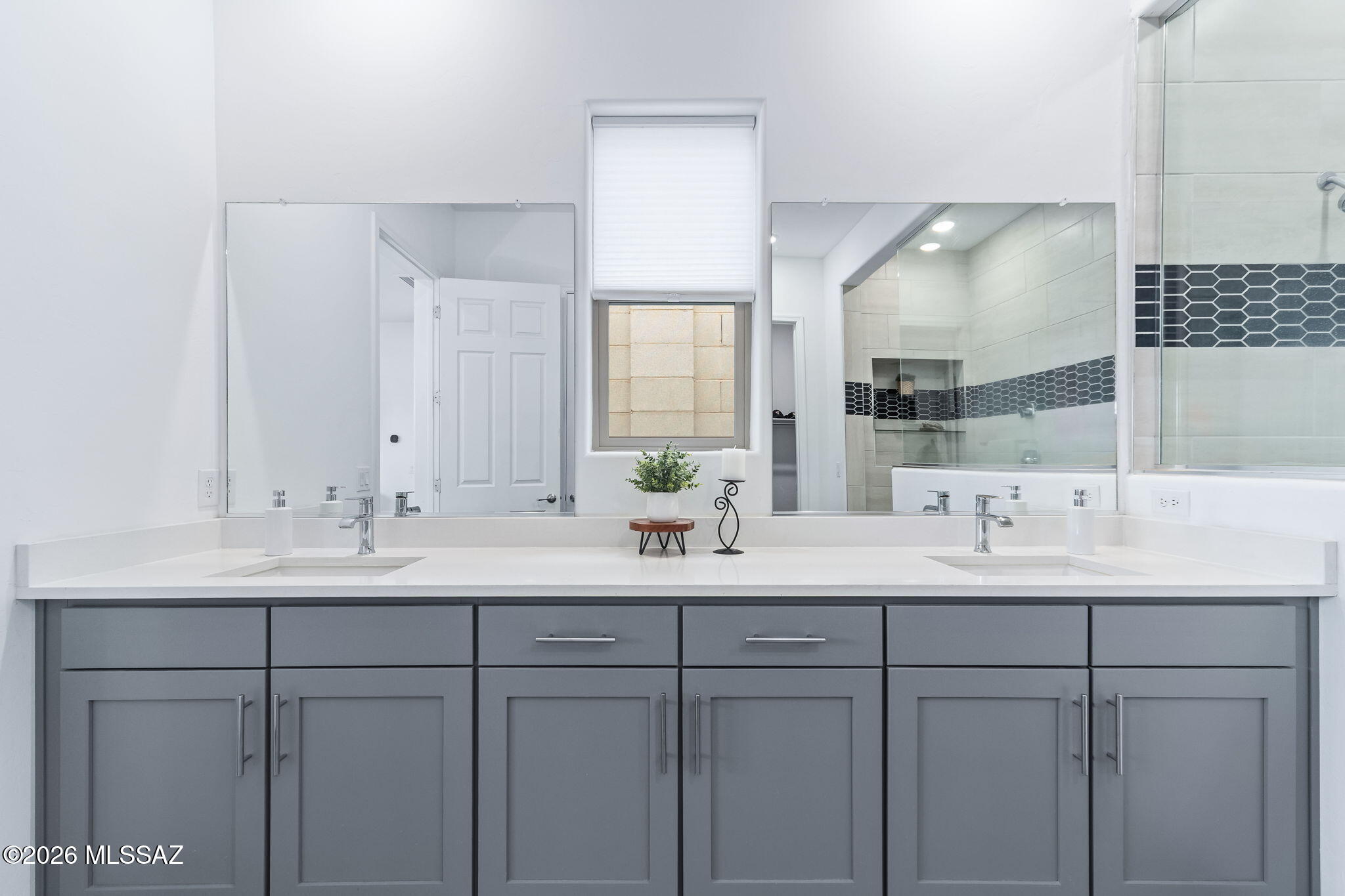The Vistas At Rincon Knolls SQ20153450534 - Residential