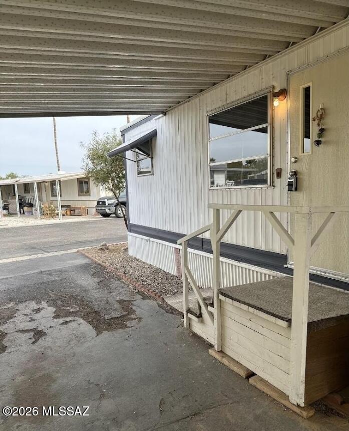 4439 N Old Romero Road 20
