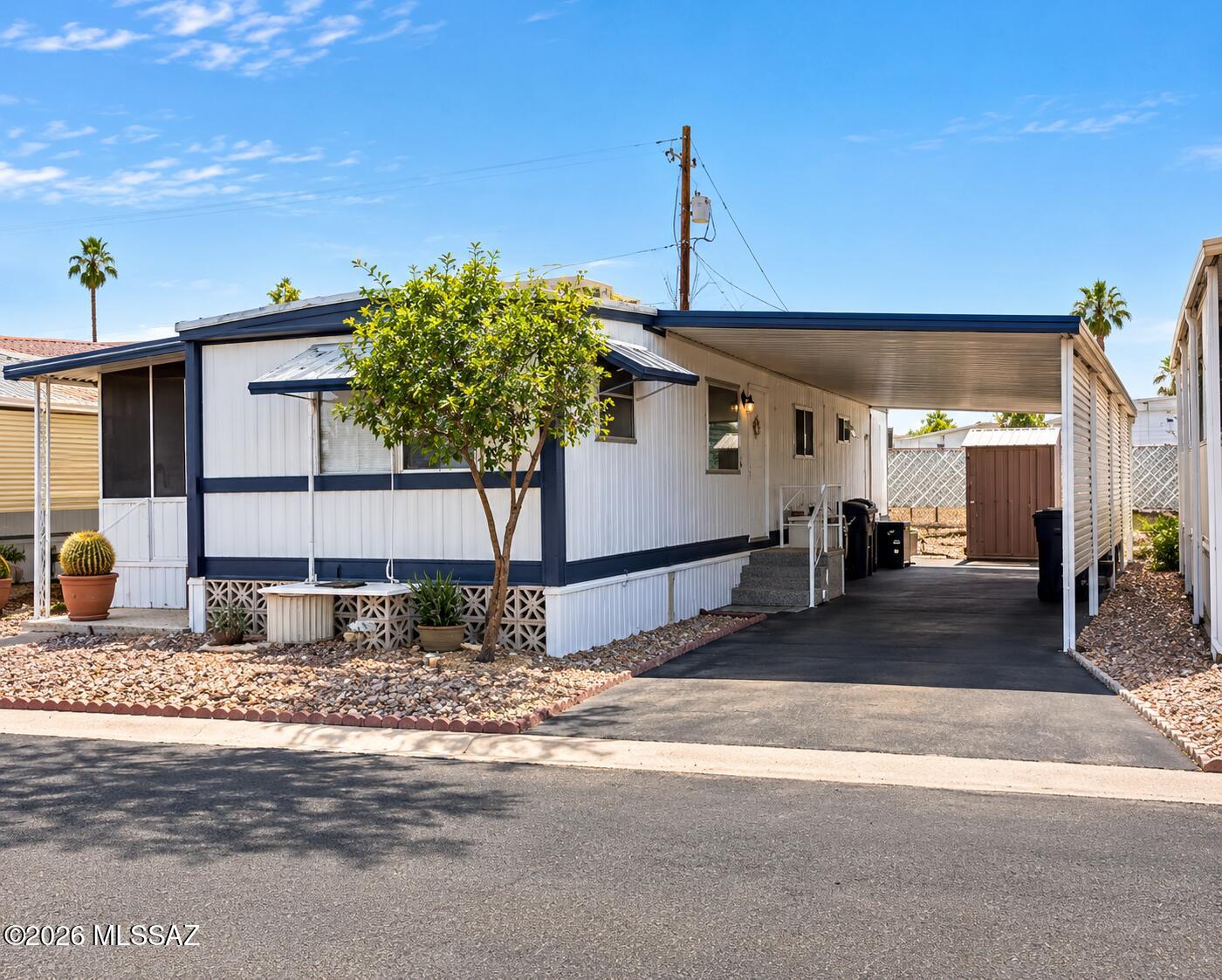 4439 N Old Romero Road 20
