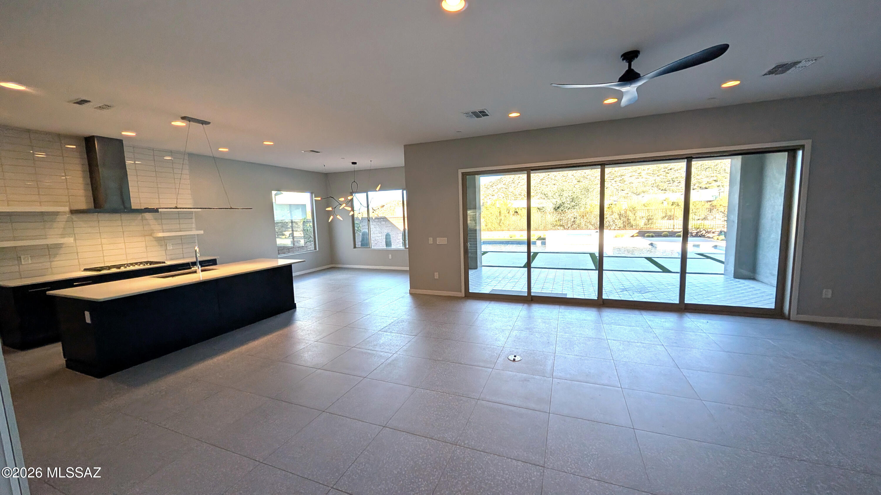 Boulder Bridge Pass III At Dove Mountain SQ20143000307 - Residential Lease