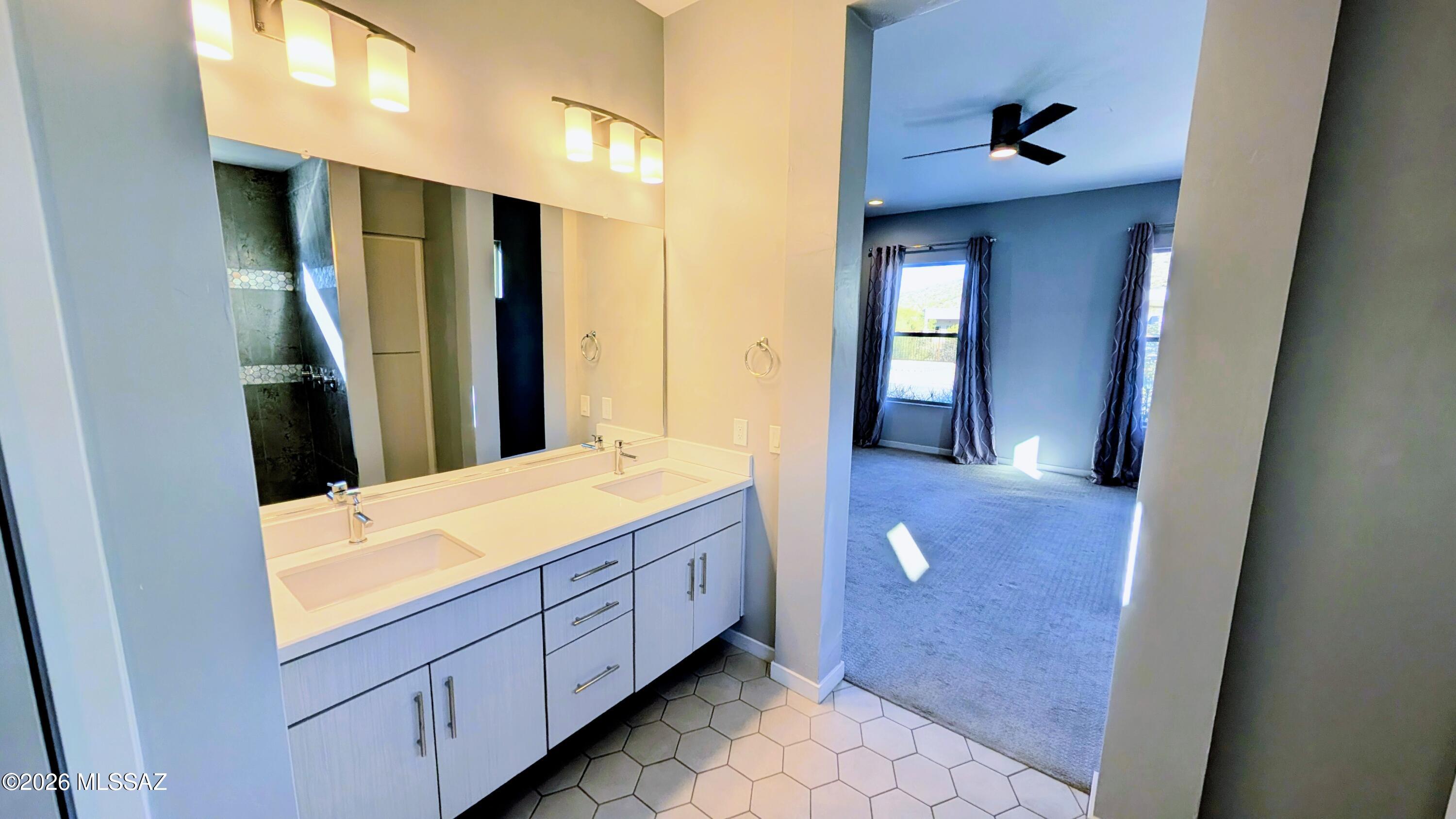 Boulder Bridge Pass III At Dove Mountain SQ20143000307 - Residential Lease