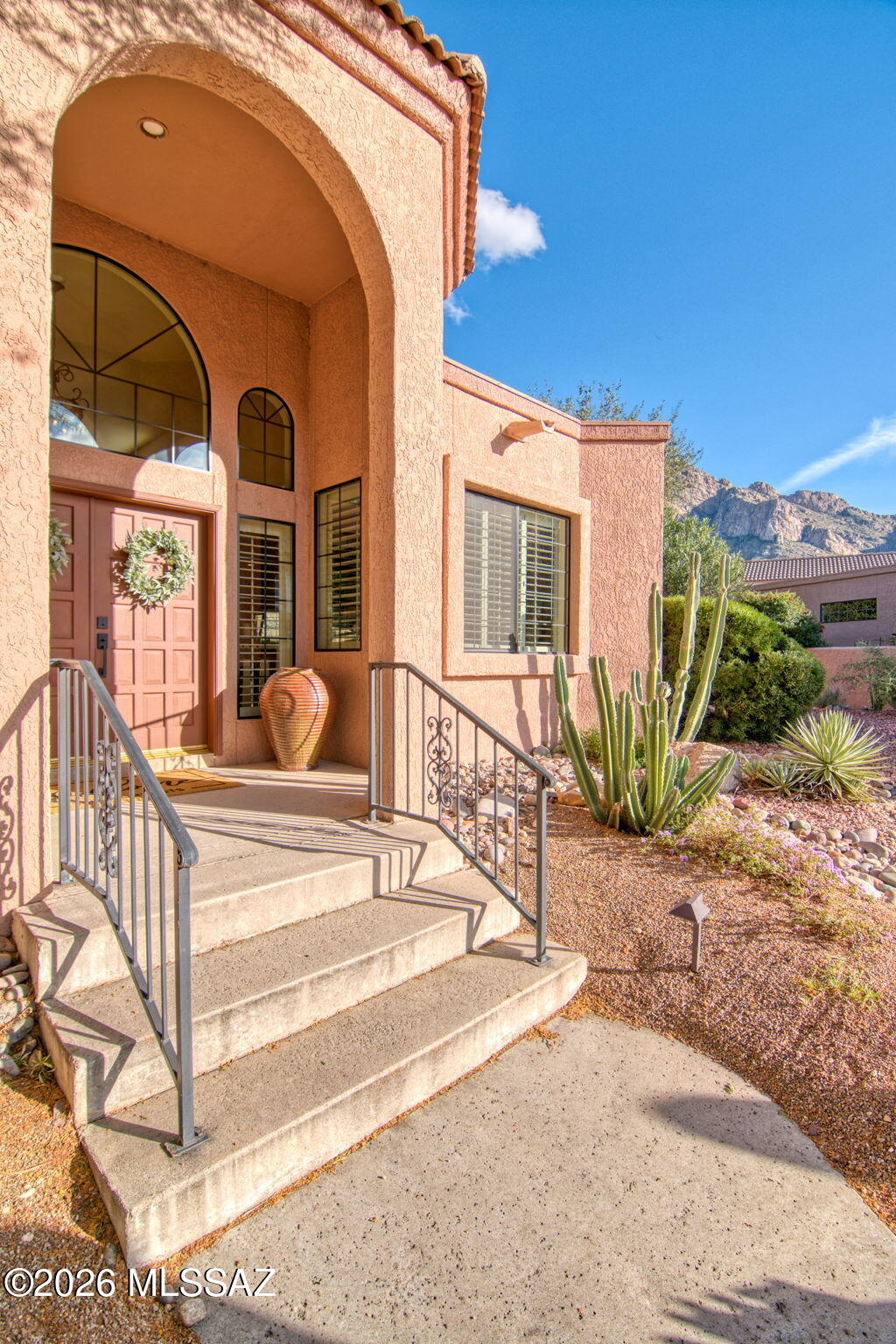 10290 N Carristo Drive