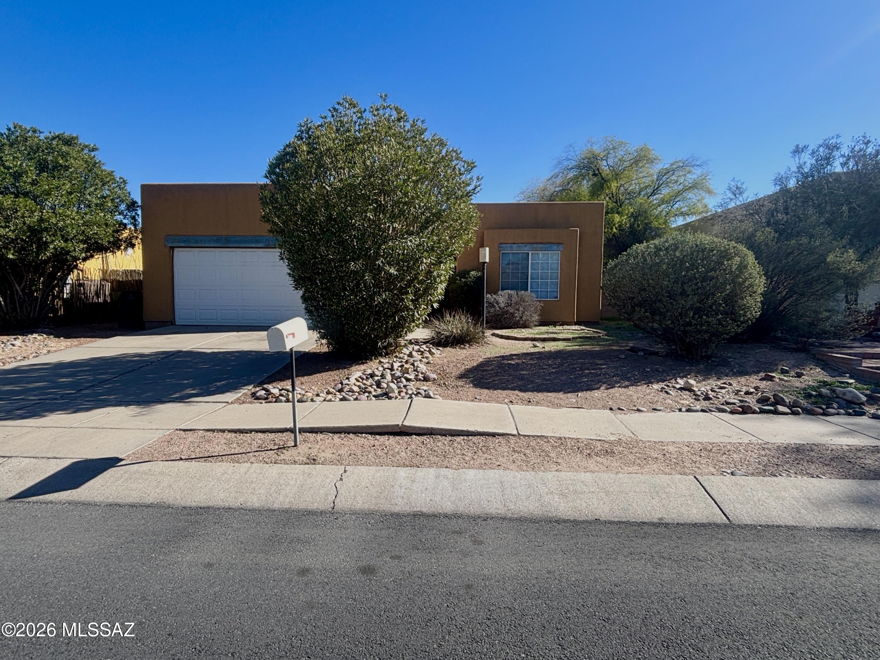 Unsubdivided - Residential Lease