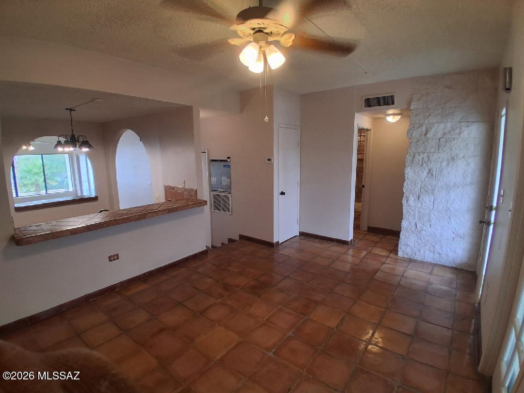 Le Mirador - Residential Lease
