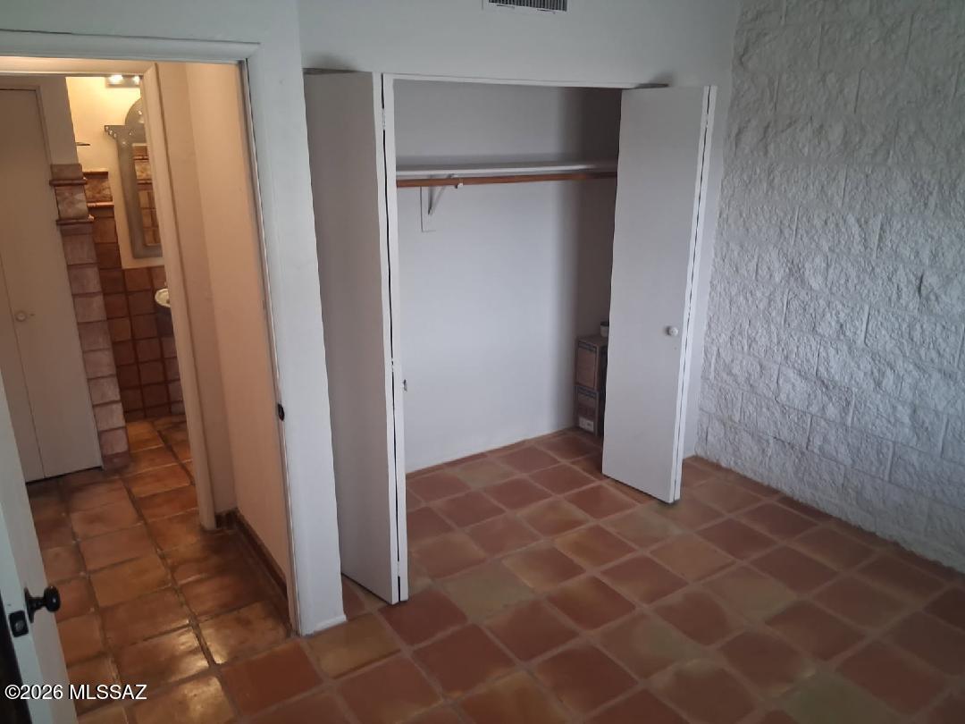 Le Mirador - Residential Lease
