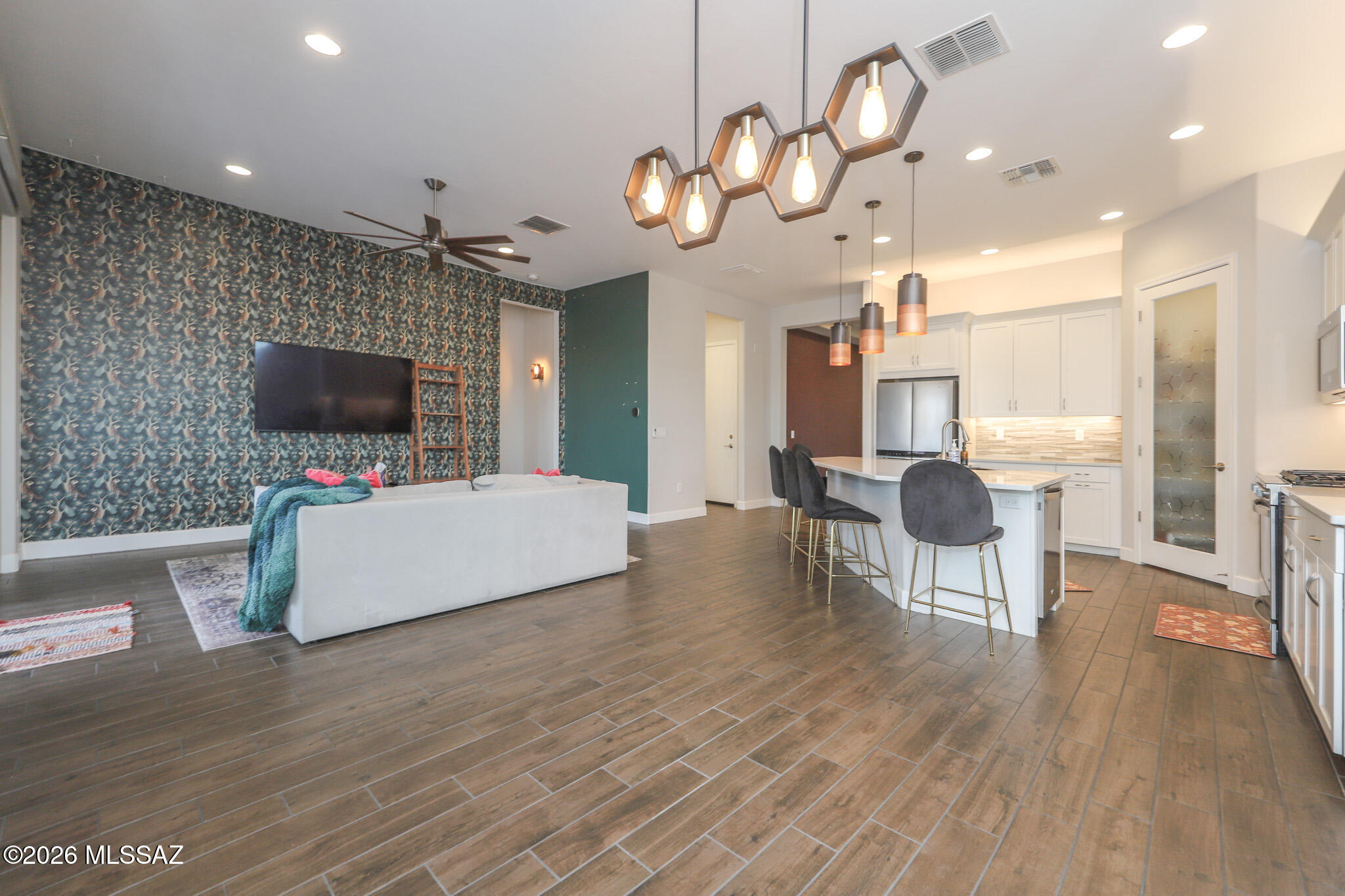 13280 N Weatherglass Drive