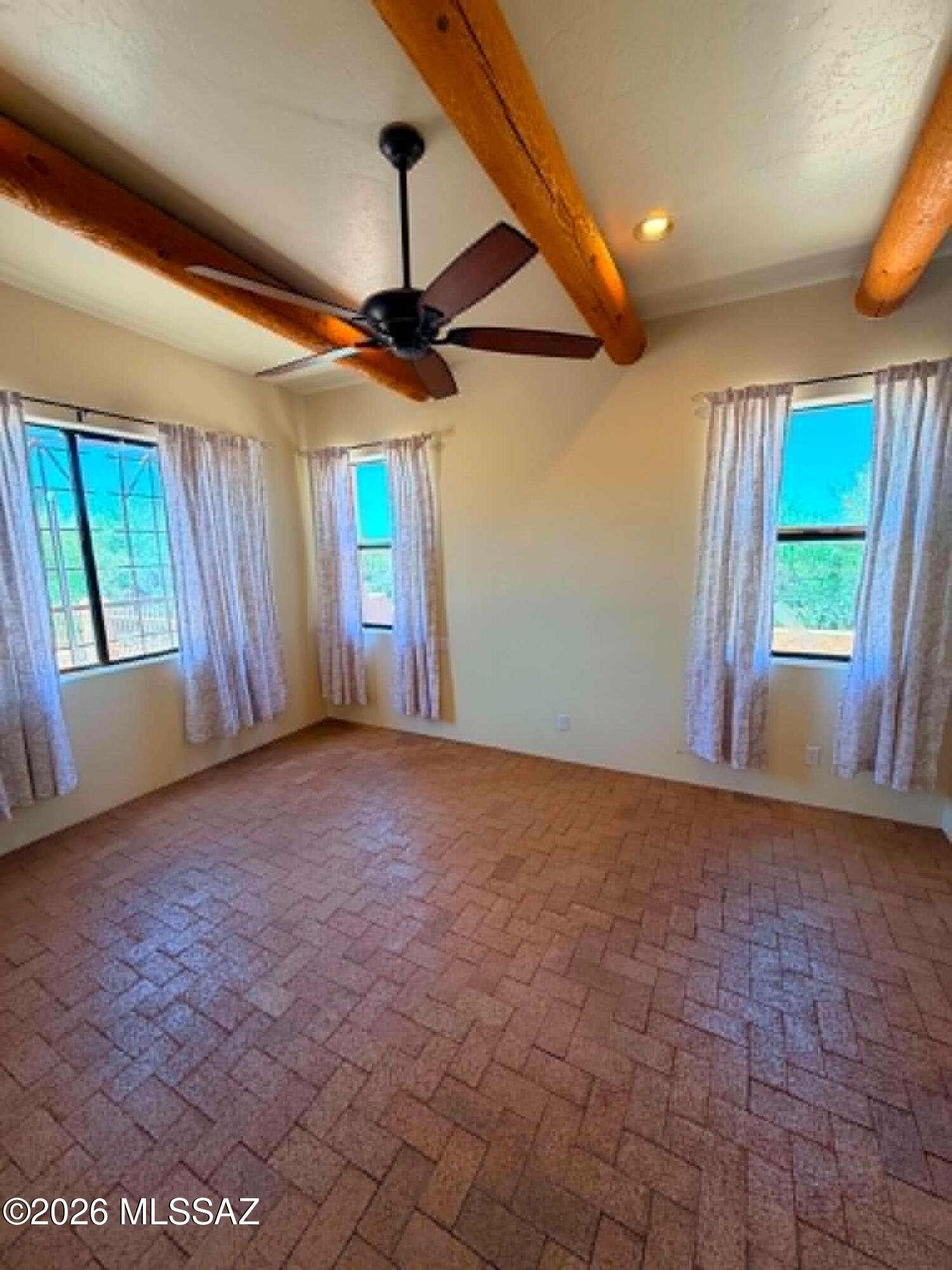 Unsubdivided - Residential Lease