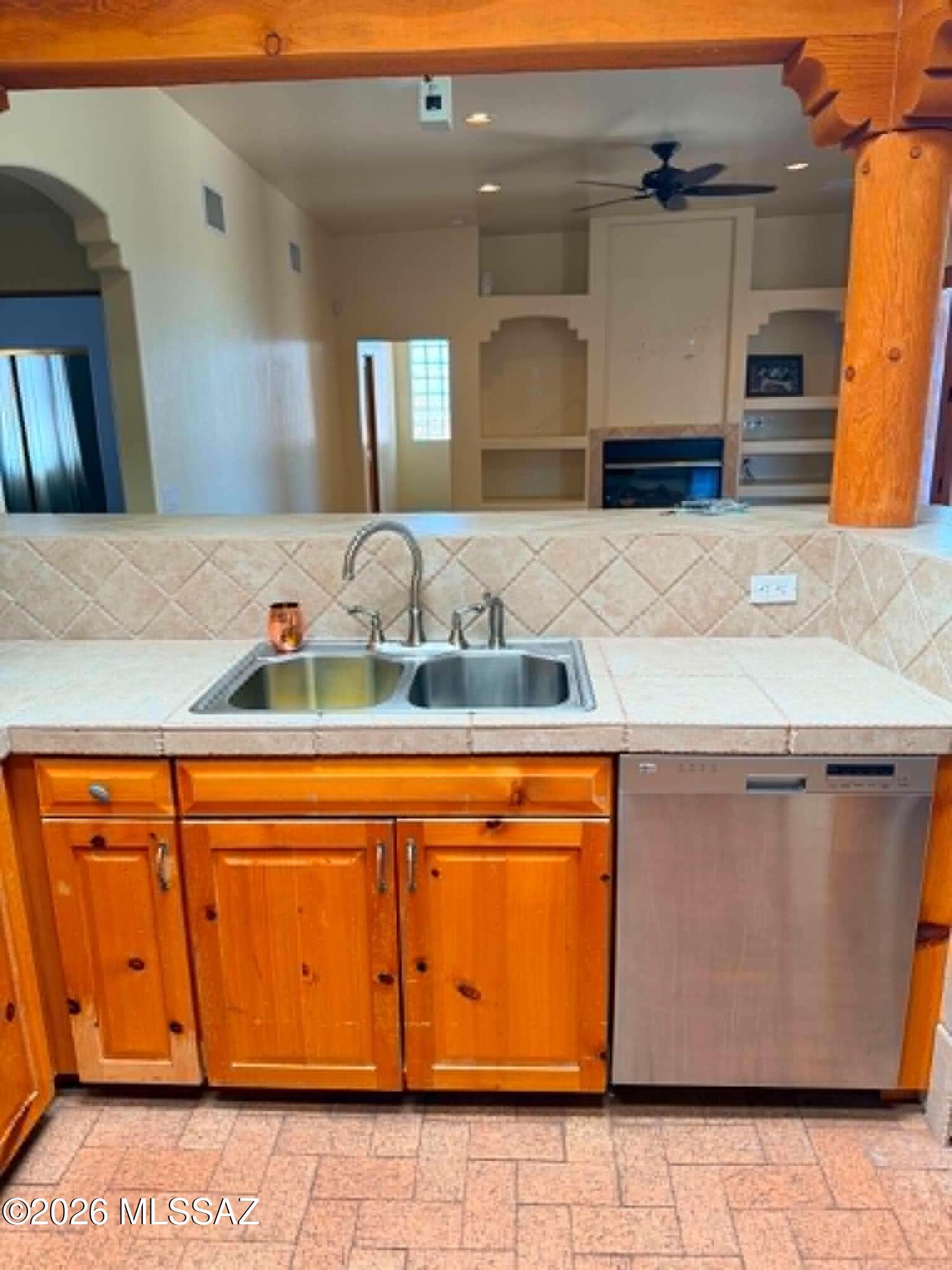 Unsubdivided - Residential Lease