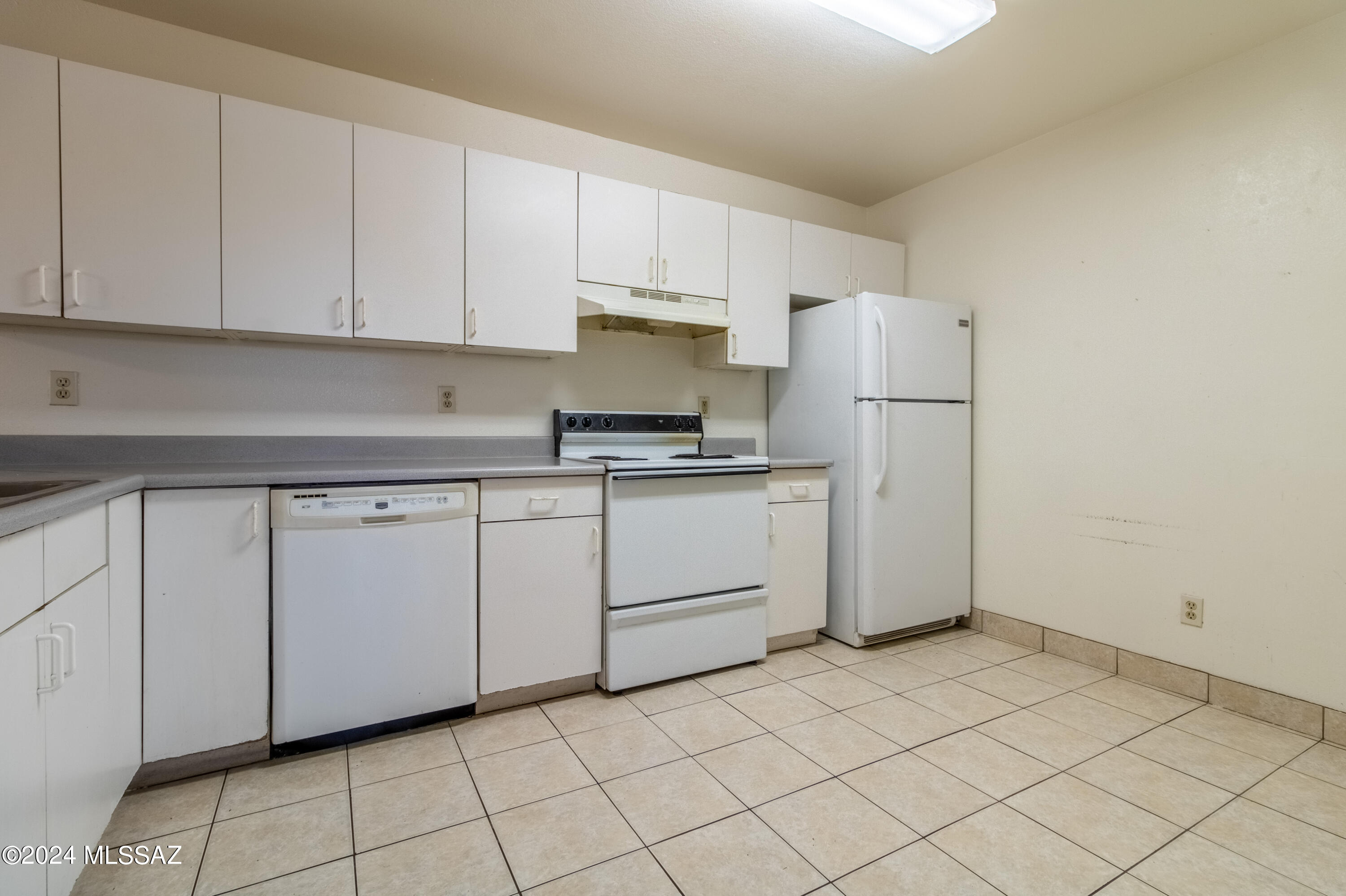 Unsubdivided - Residential Lease