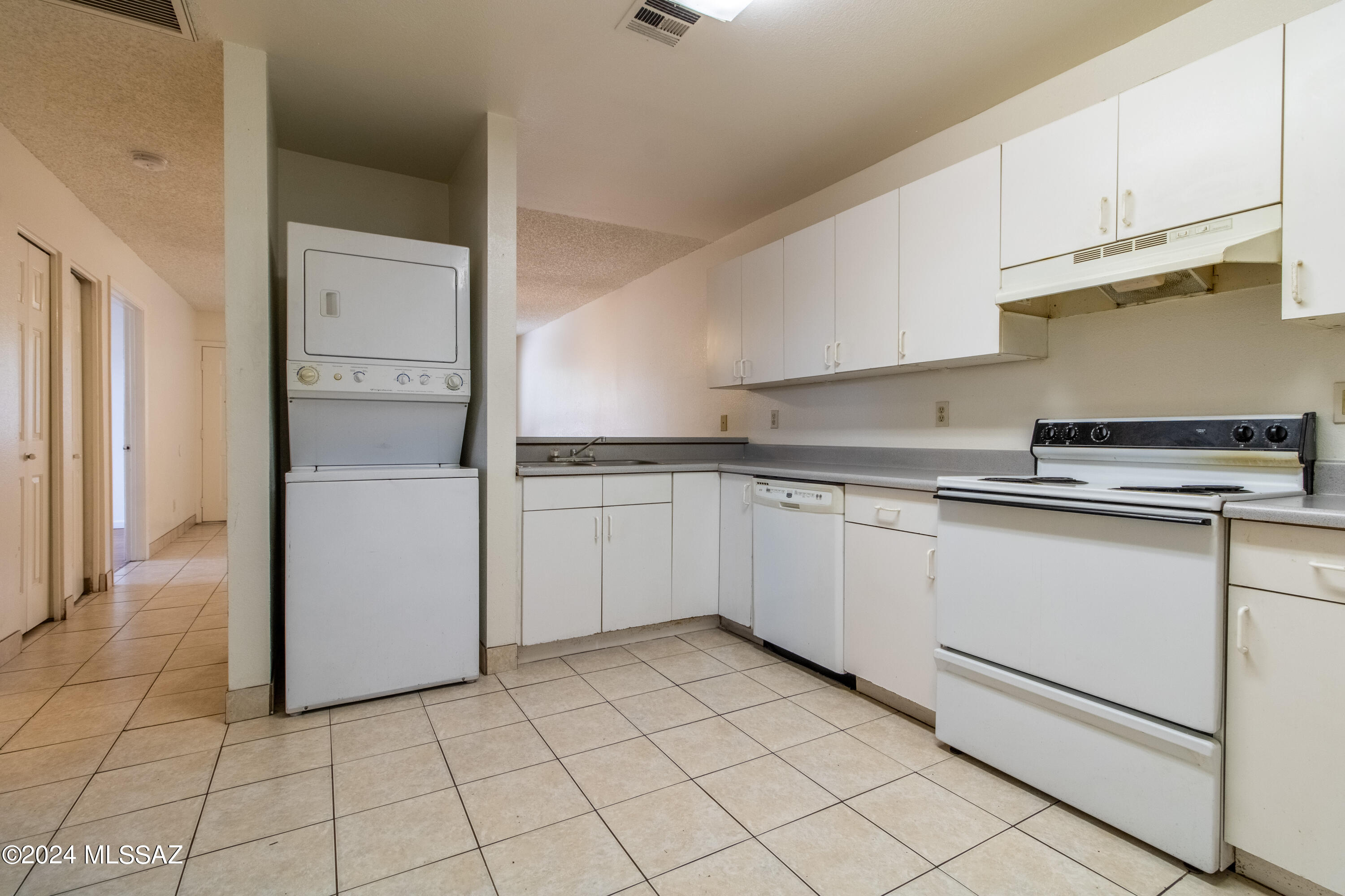Unsubdivided - Residential Lease