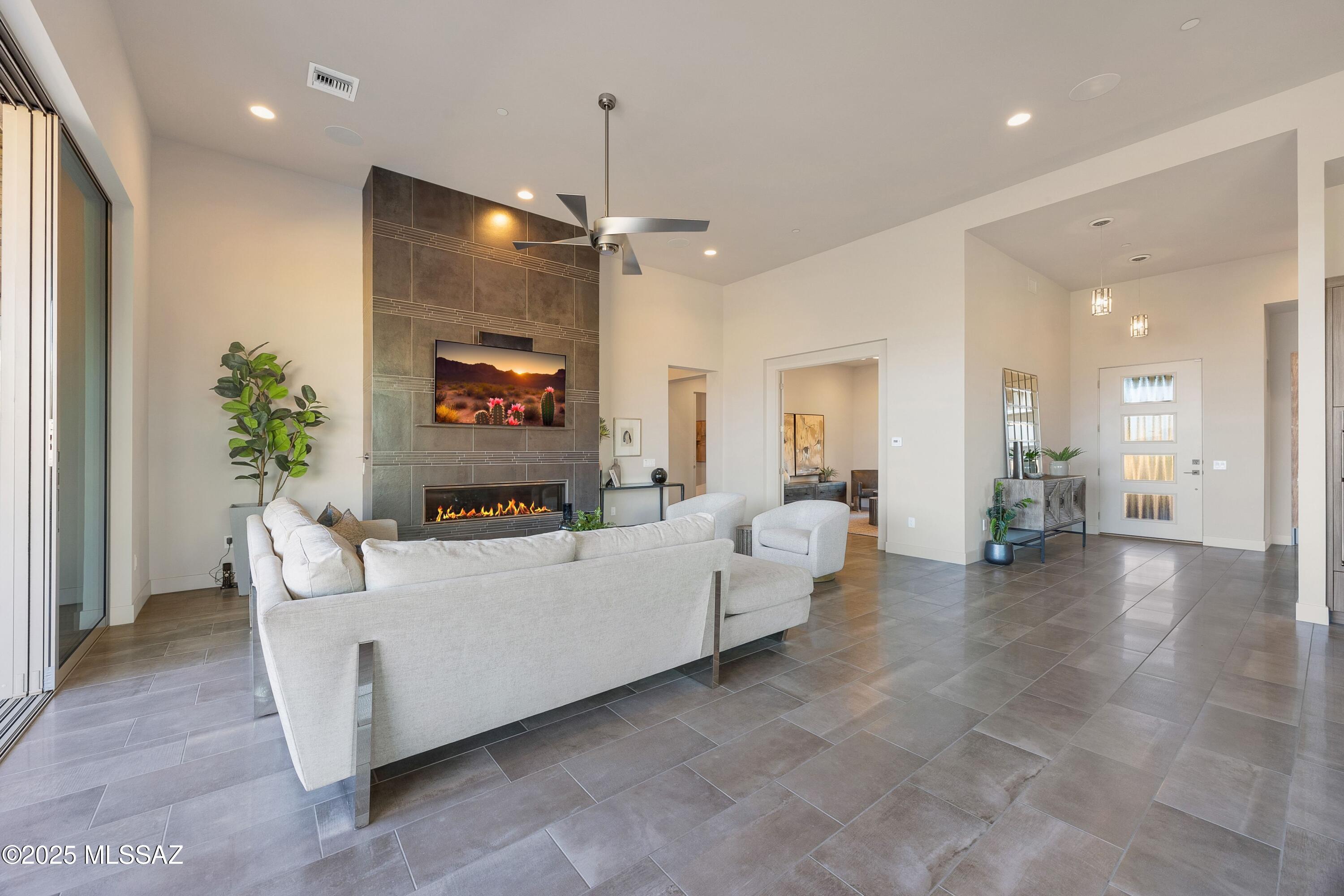 Stone Canyon VIII (486-602) - Residential