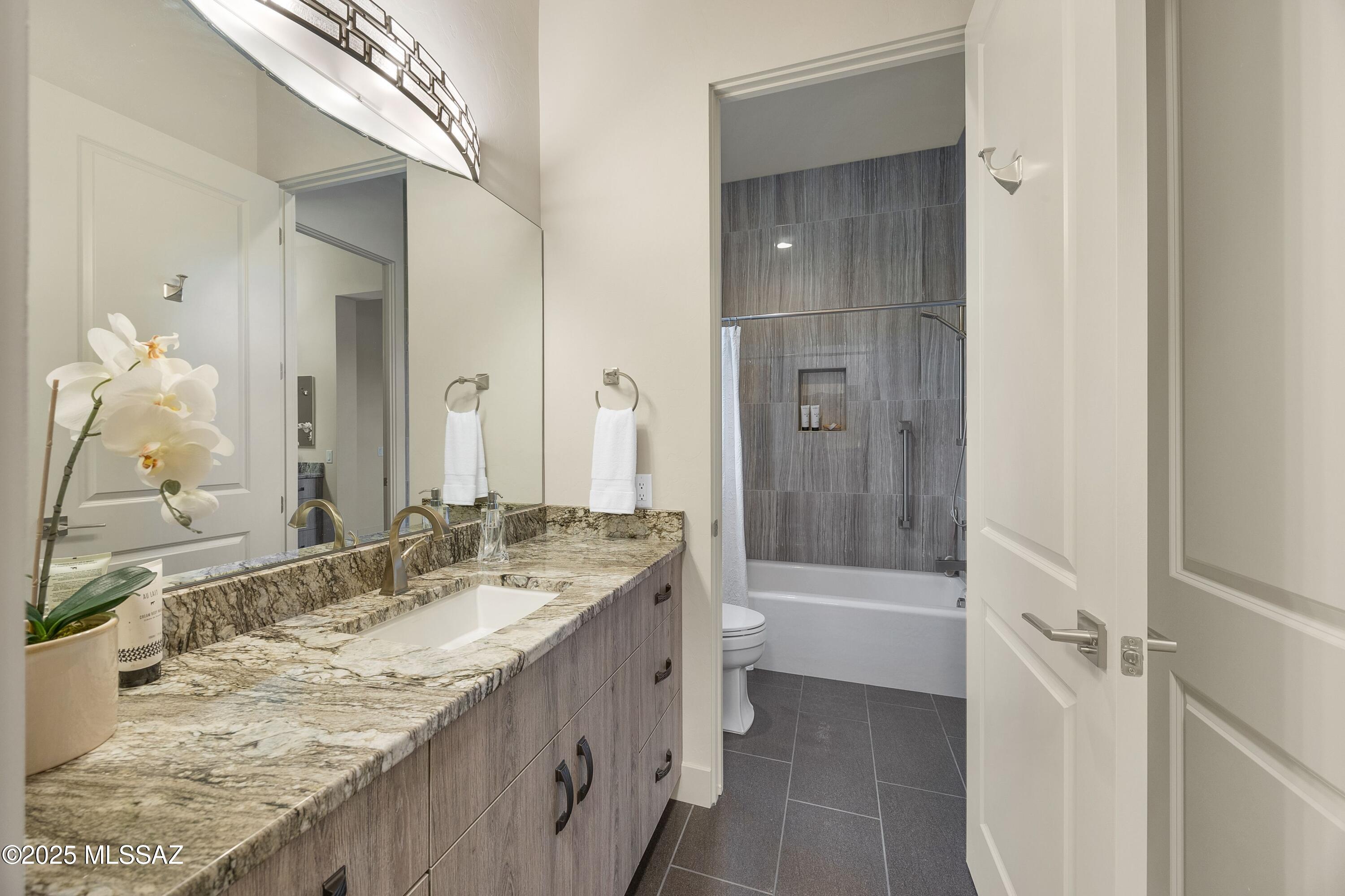 Stone Canyon VIII (486-602) - Residential