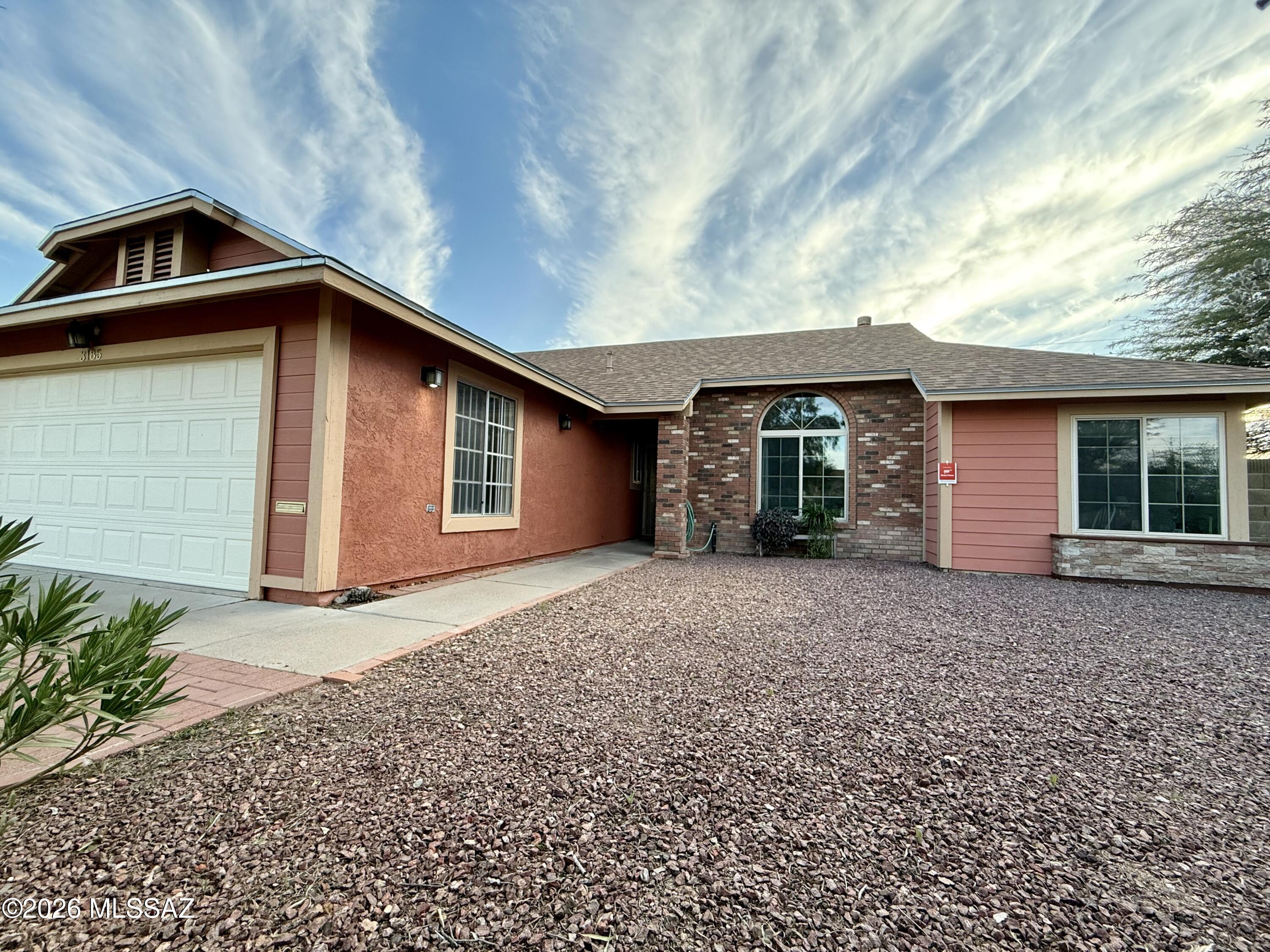 Mission West (1-370) - Residential