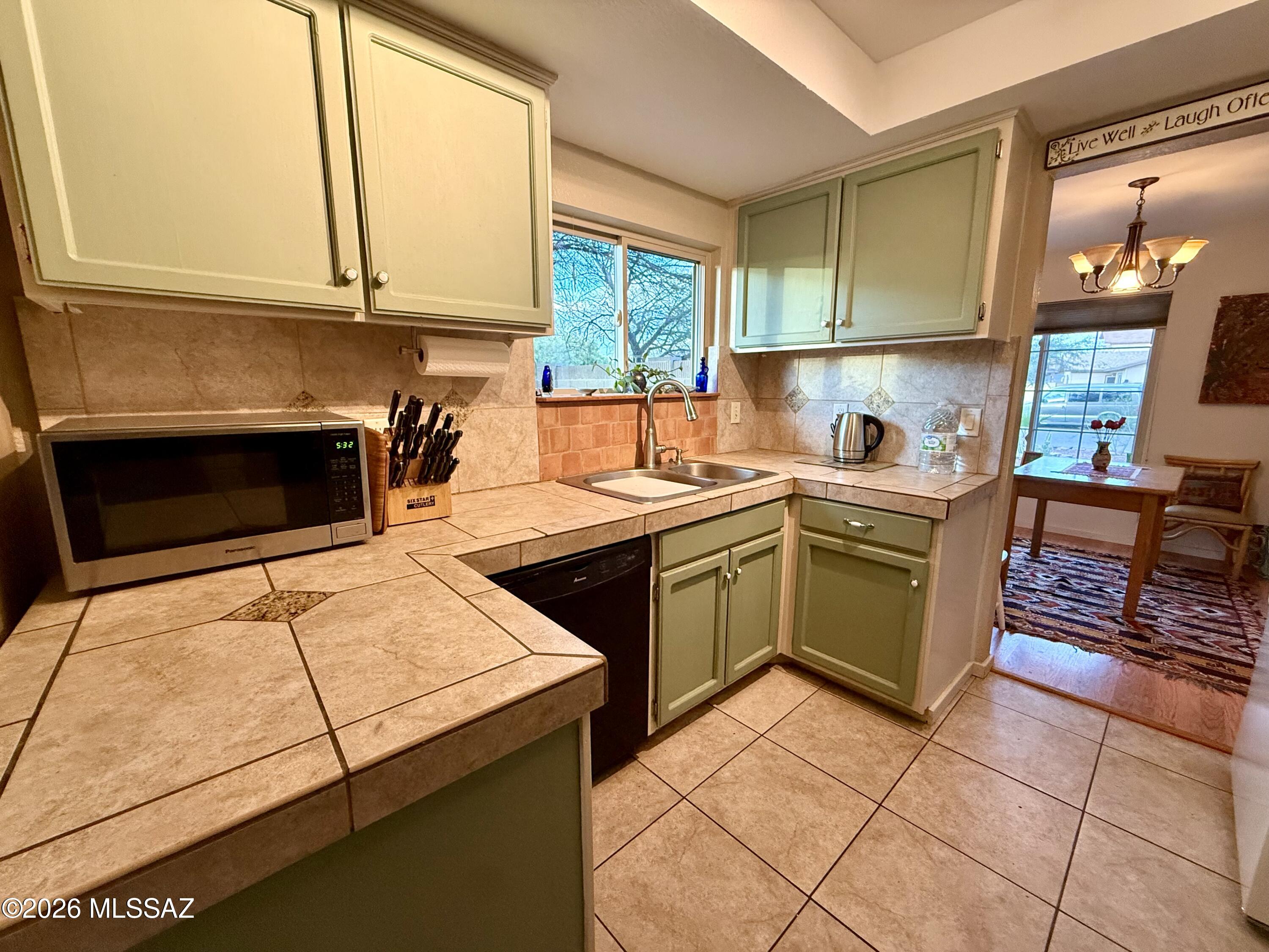 Mission West (1-370) - Residential