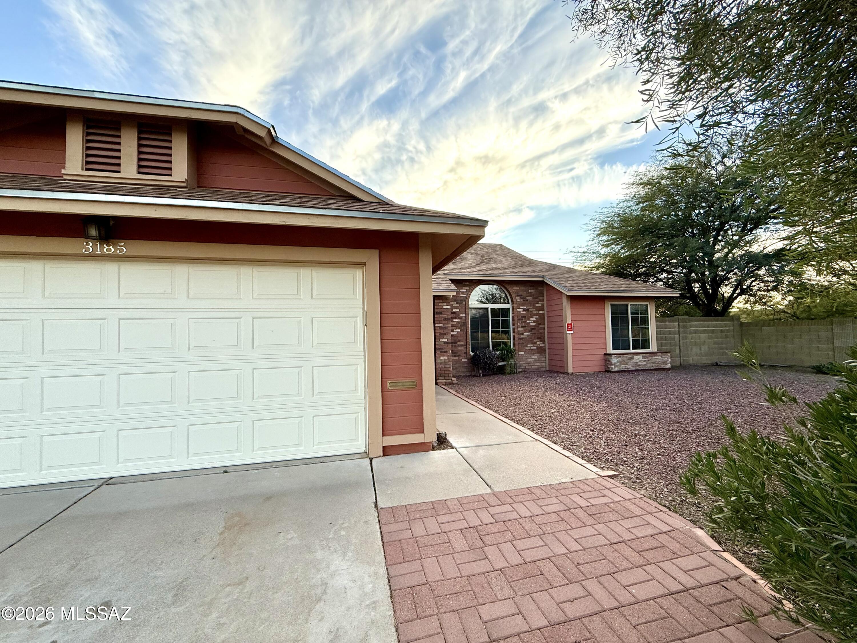 Mission West (1-370) - Residential