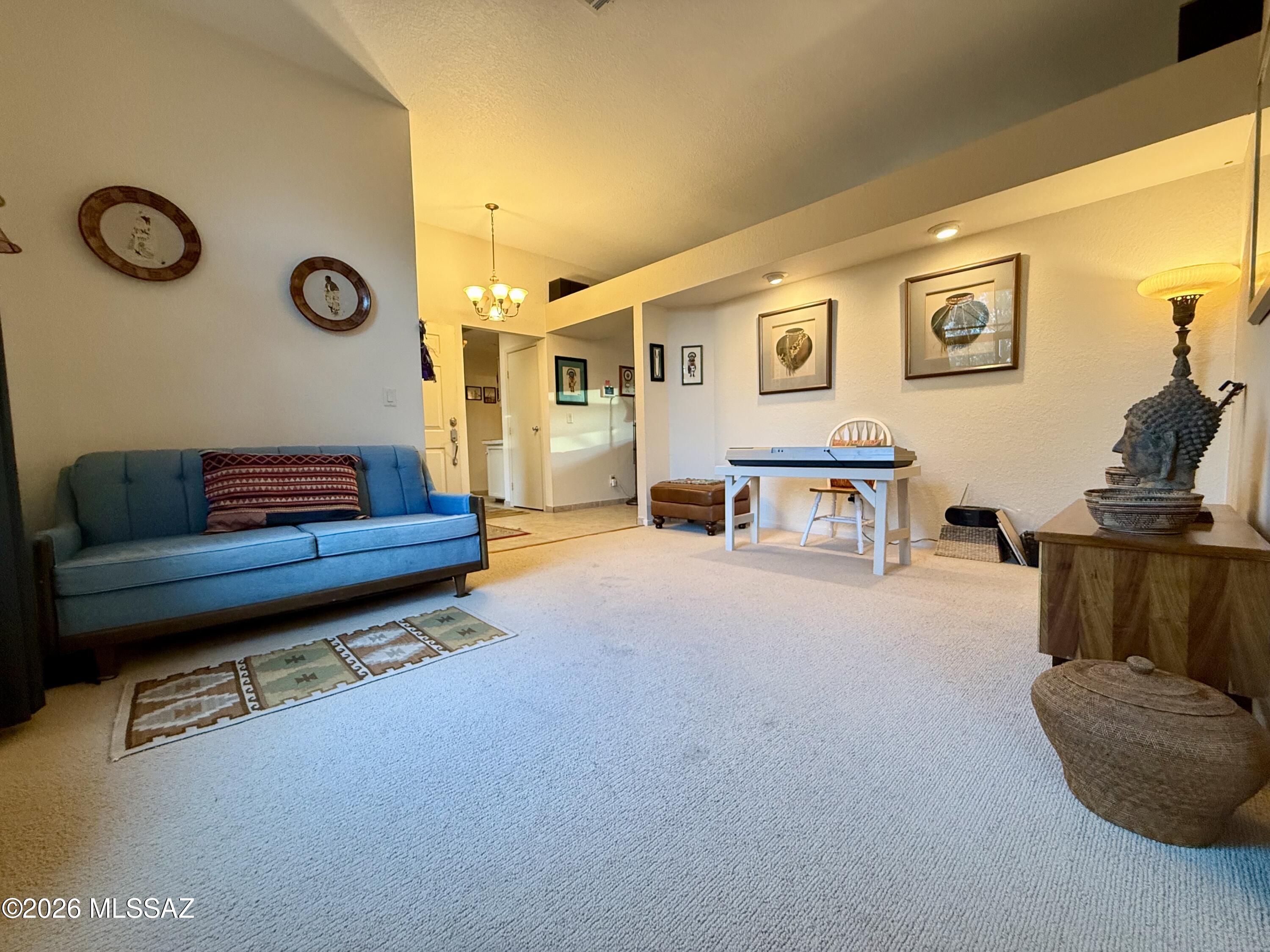 Mission West (1-370) - Residential