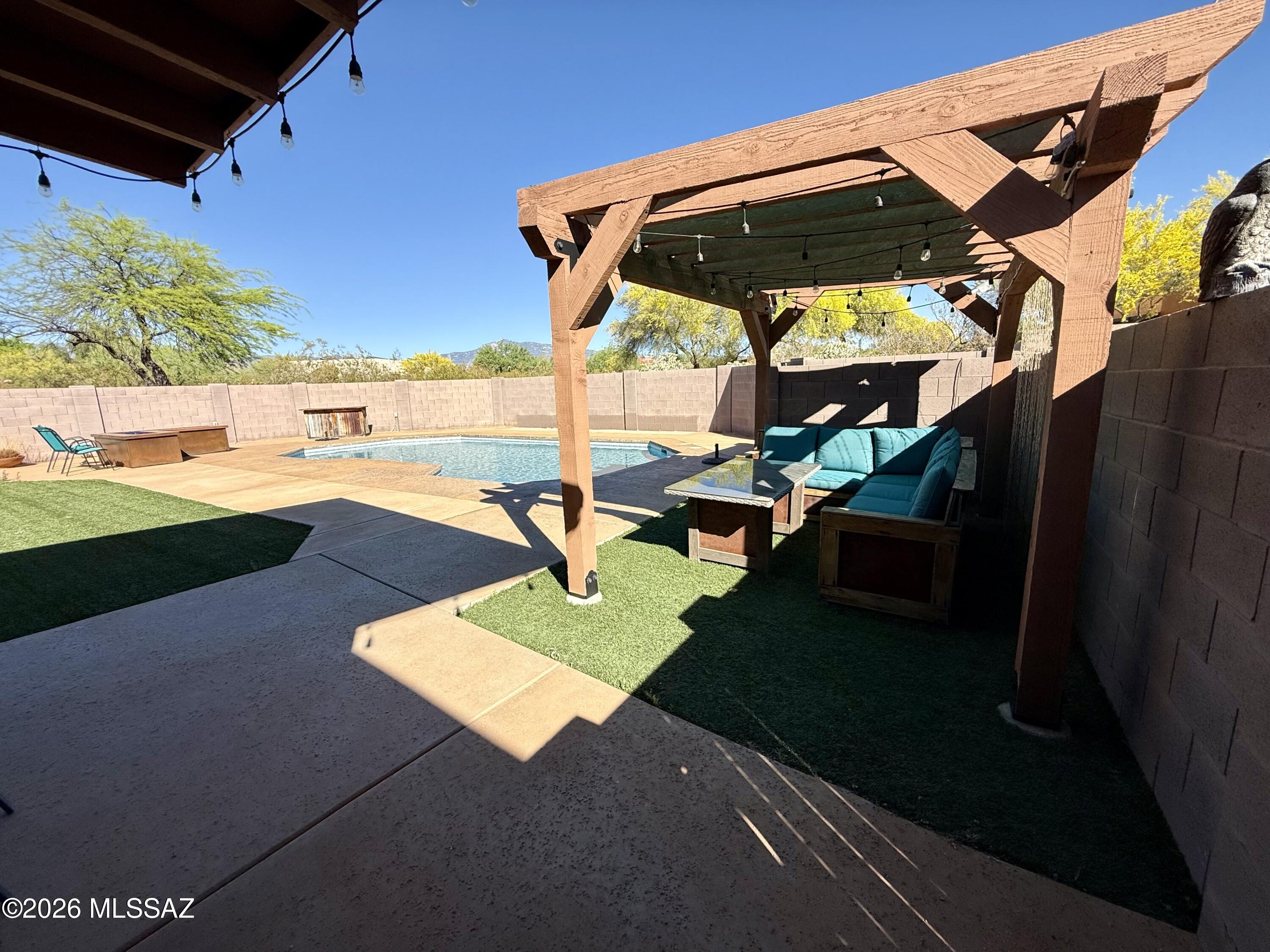 9207 S Placita Saguaro Solitario