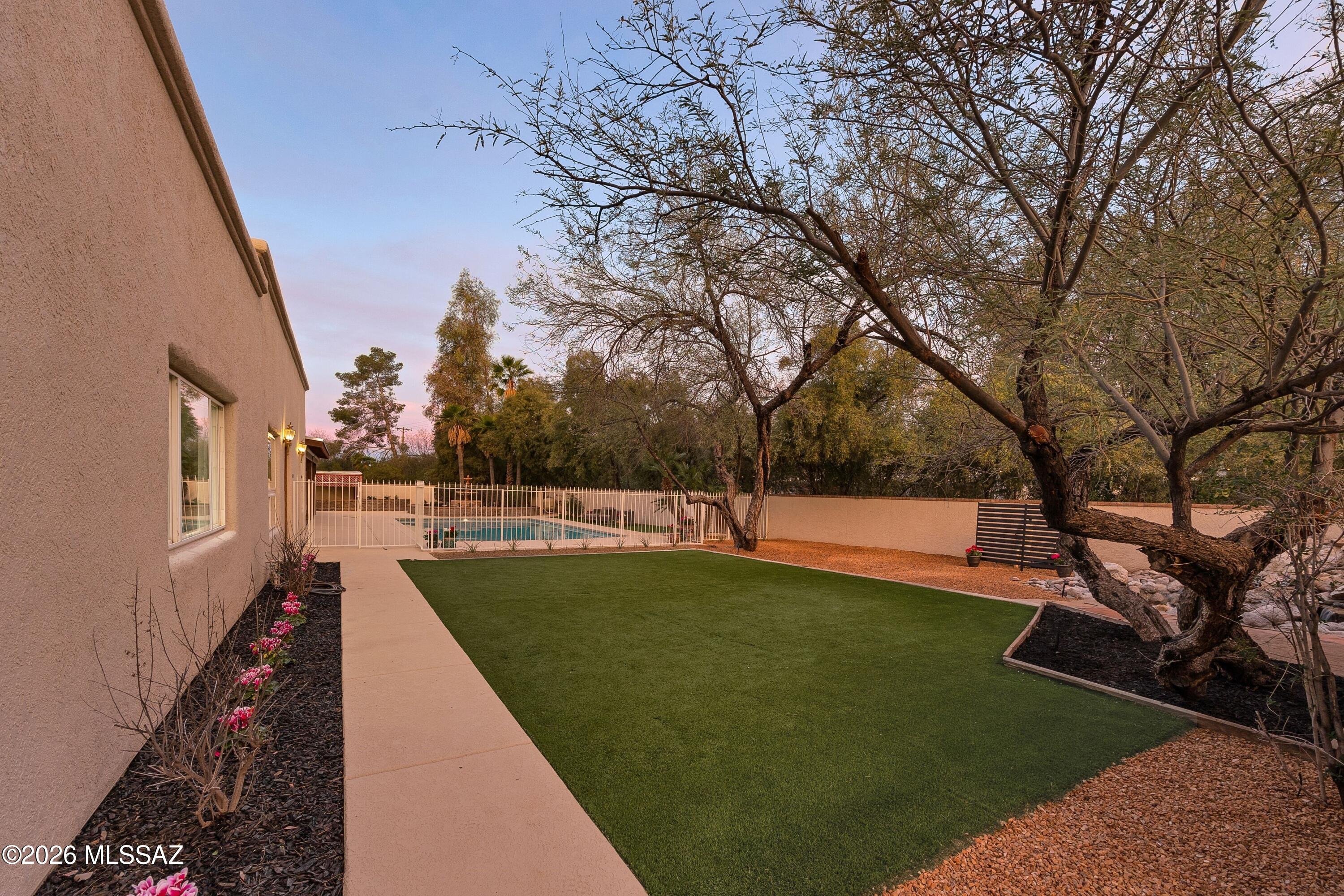 Country Club Estates NO. 3 (1-25) - Residential