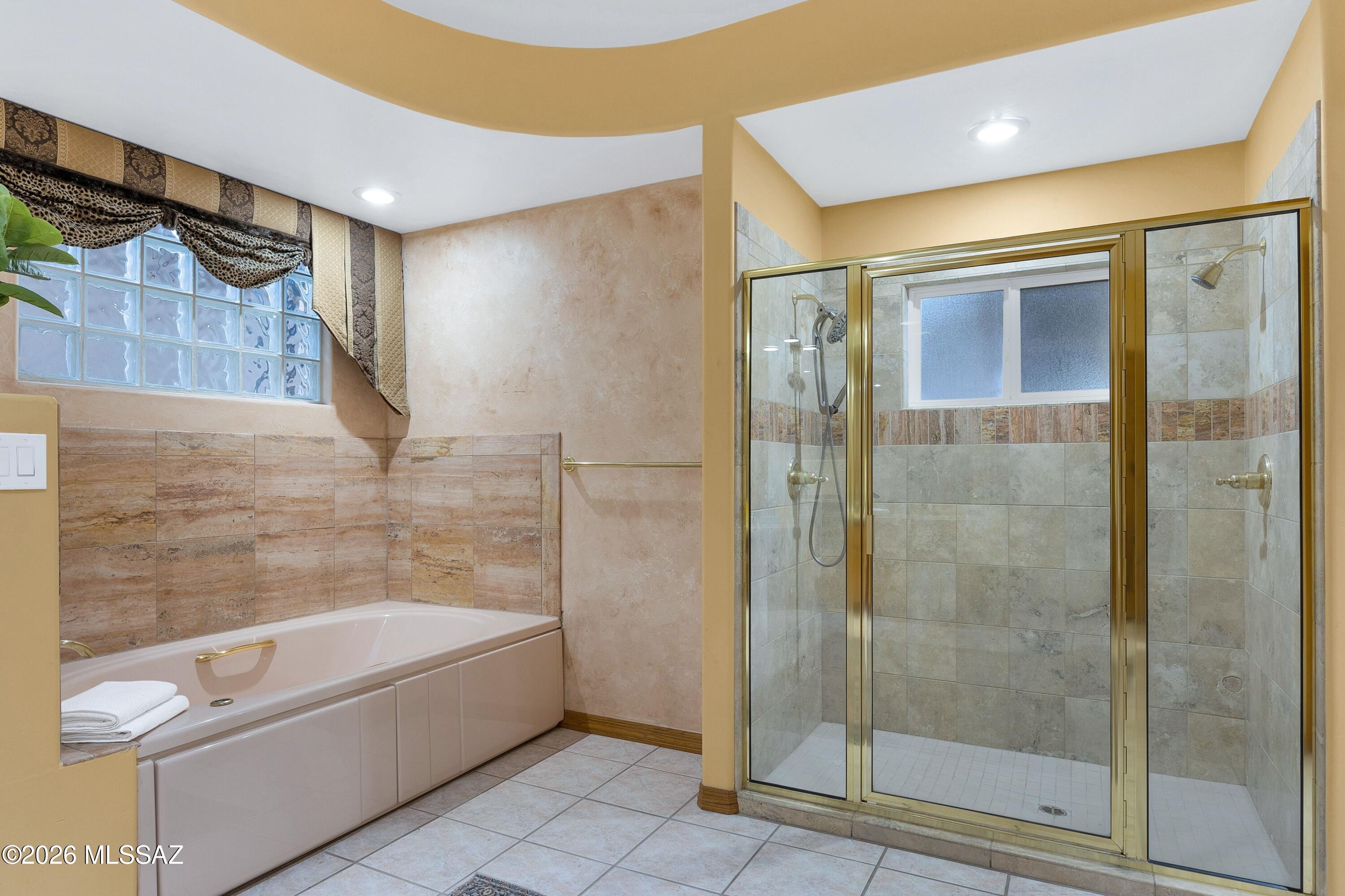Country Club Estates NO. 3 (1-25) - Residential