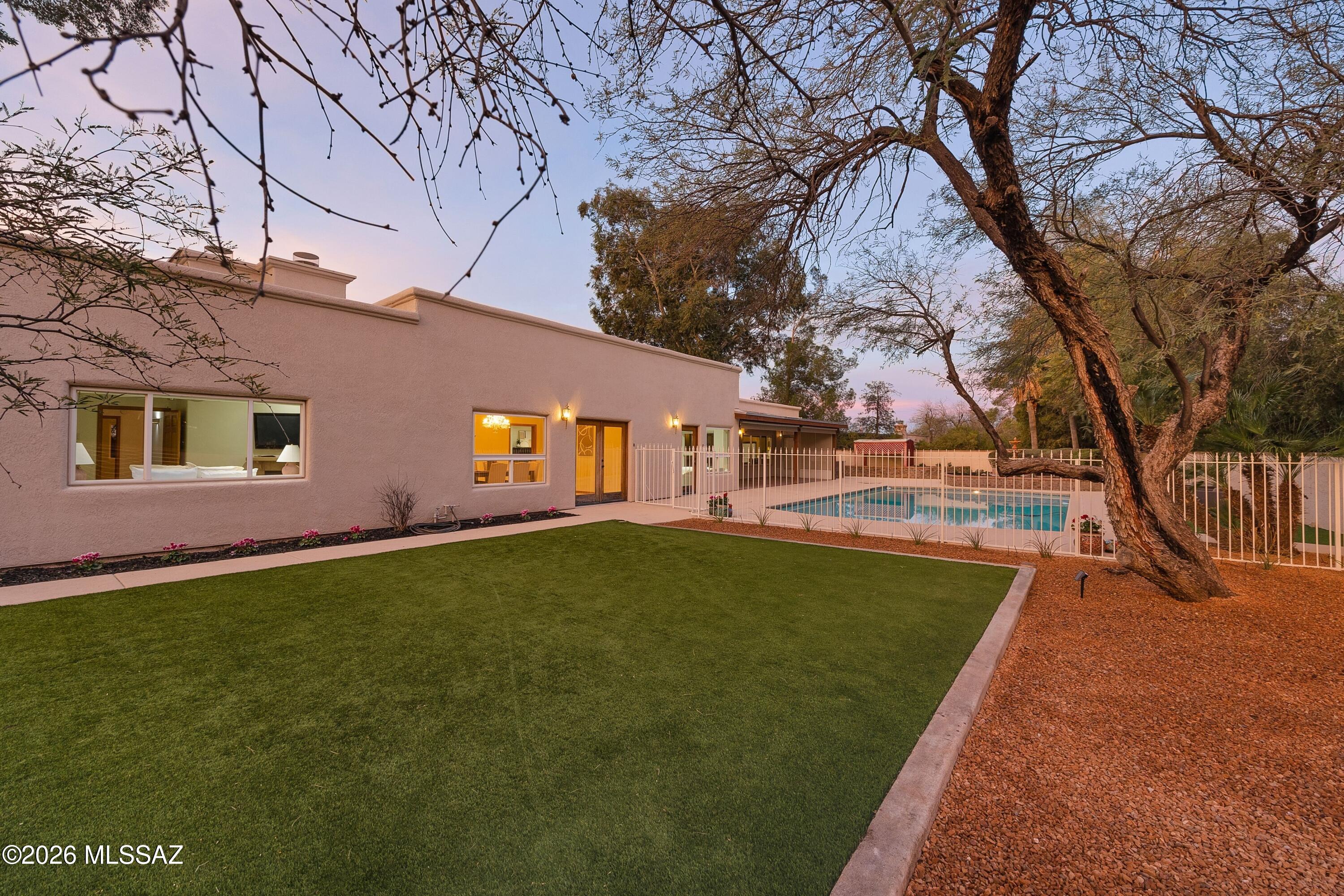 Country Club Estates NO. 3 (1-25) - Residential
