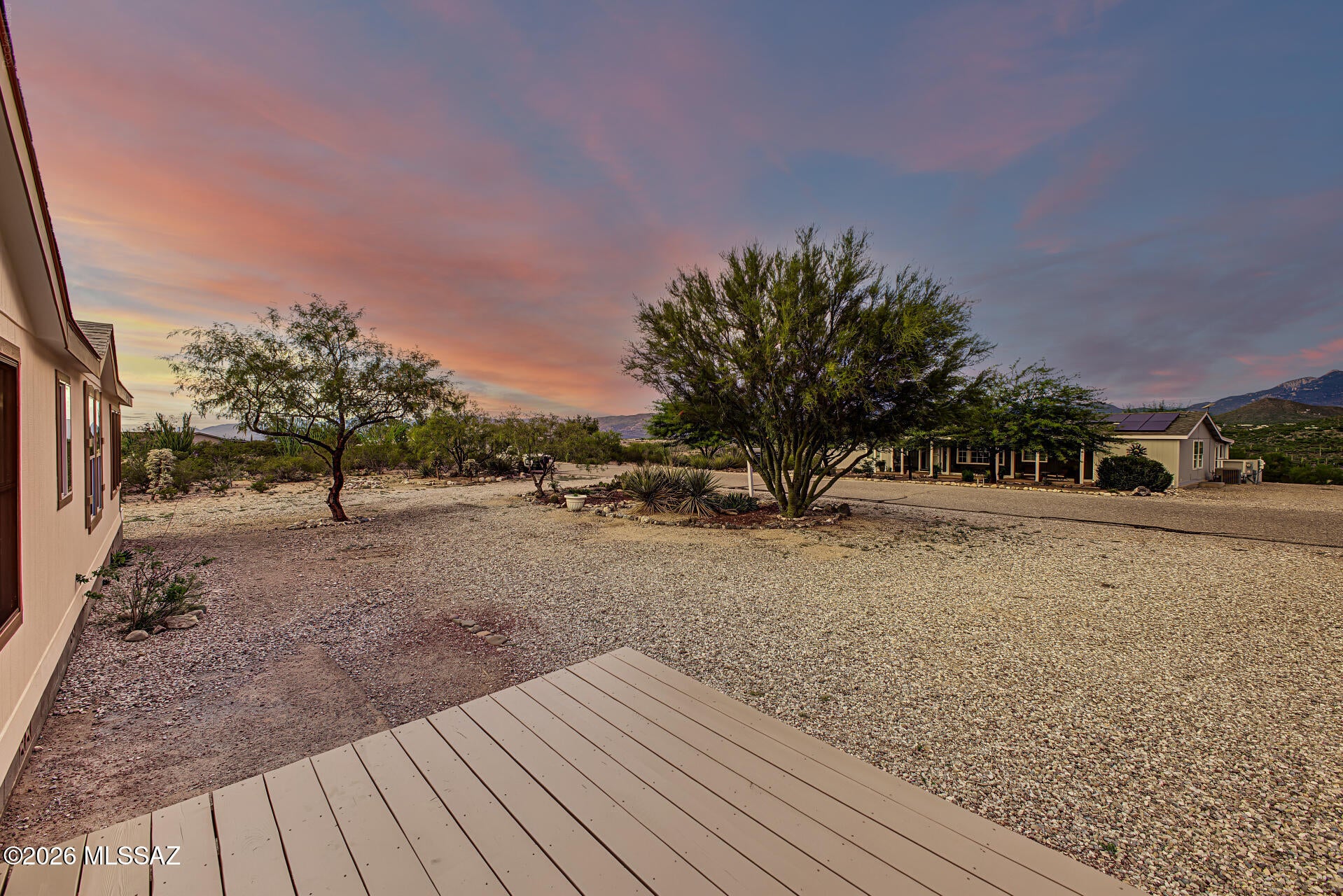 13998 E Race Horse Place