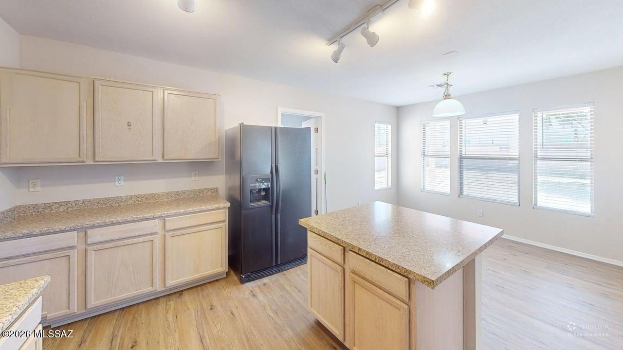 Oakmore At Midvale (1-65) - Residential Lease