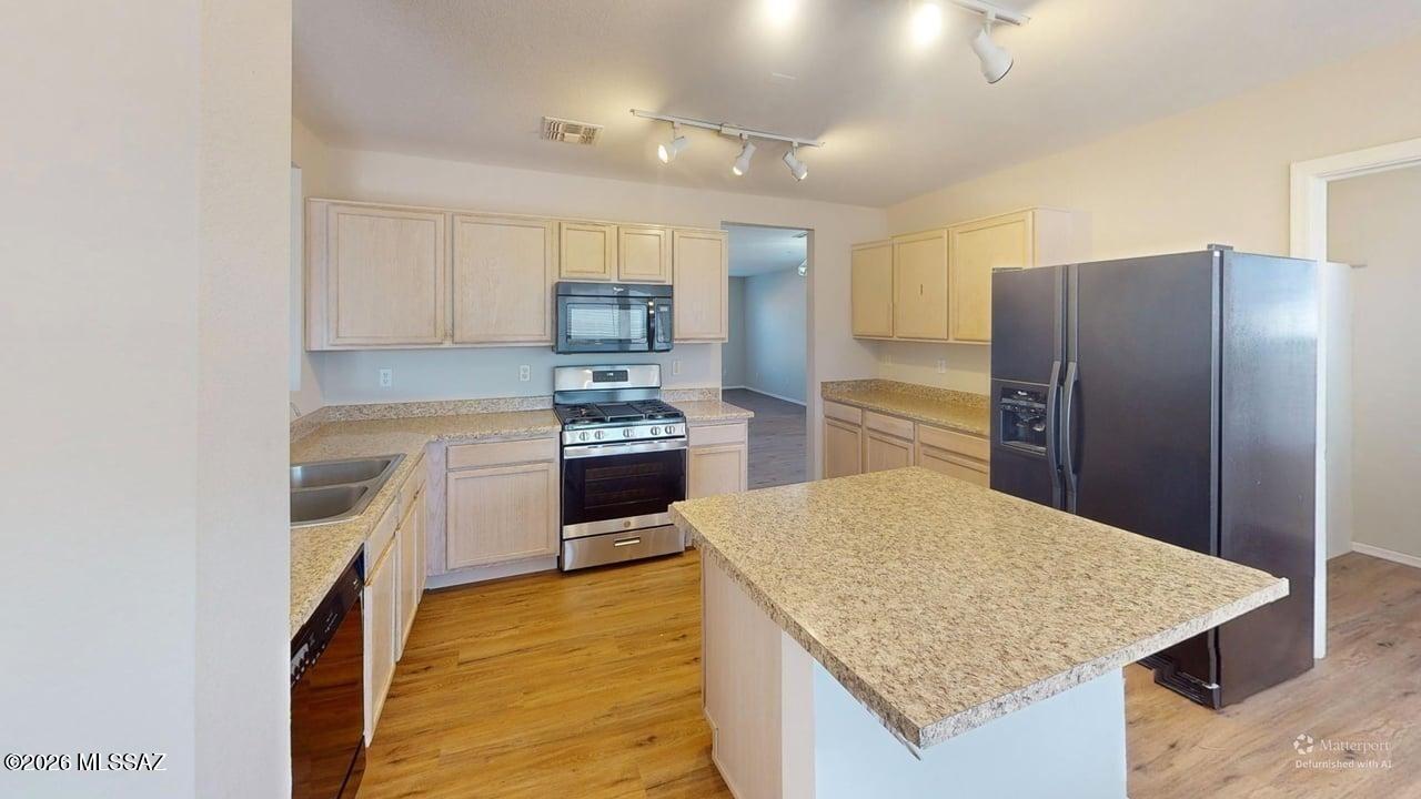 Oakmore At Midvale (1-65) - Residential Lease