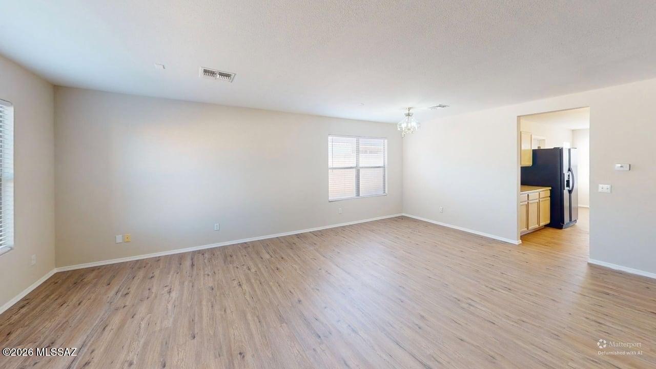 Oakmore At Midvale (1-65) - Residential Lease