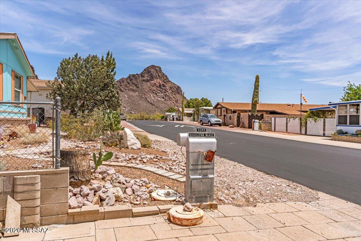 Old Tucson Est 1 - Residential