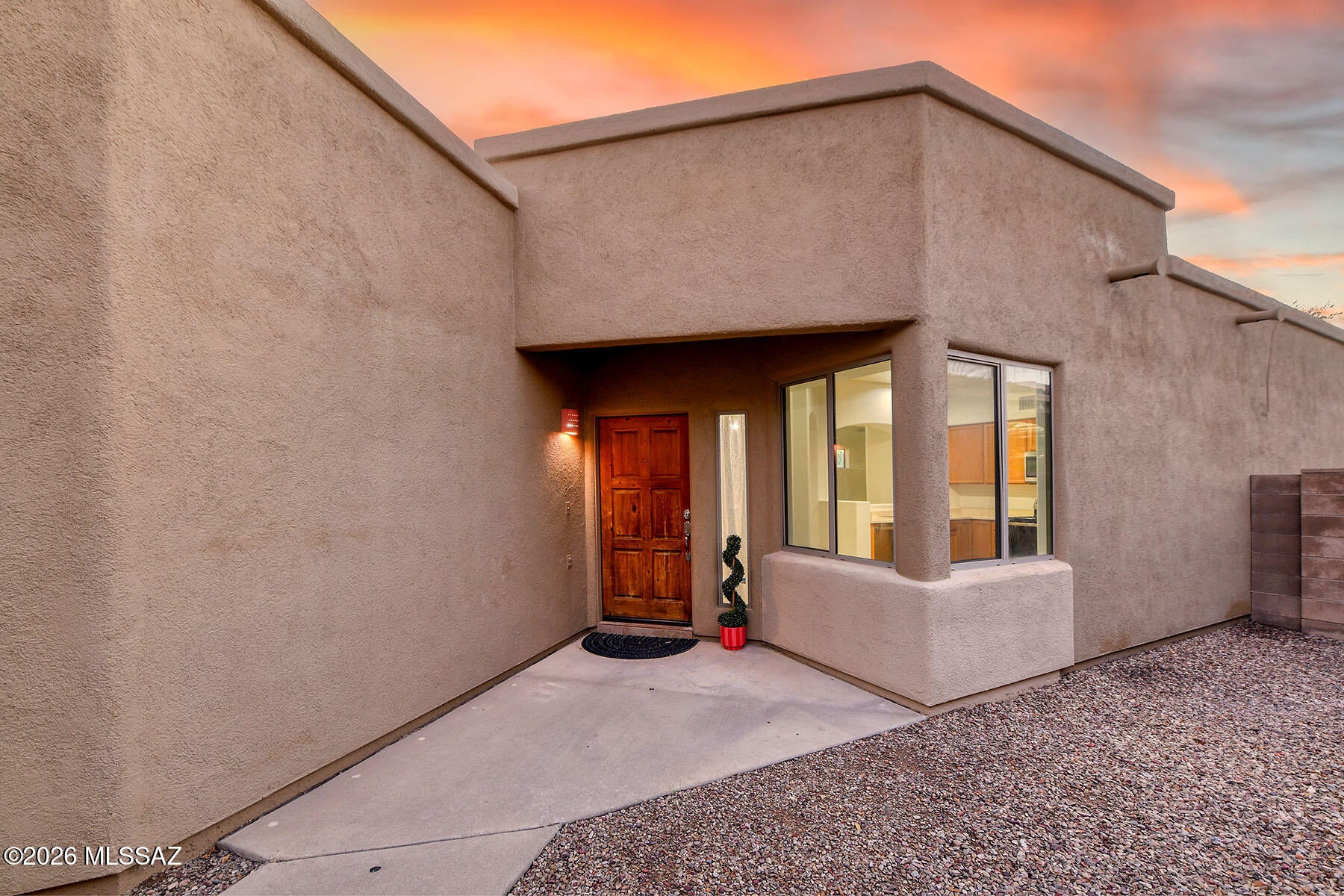 8546 N Sunny Rock Ridge Drive