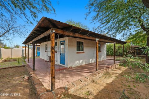 121 W Birdman Drive Tucson AZ 85705